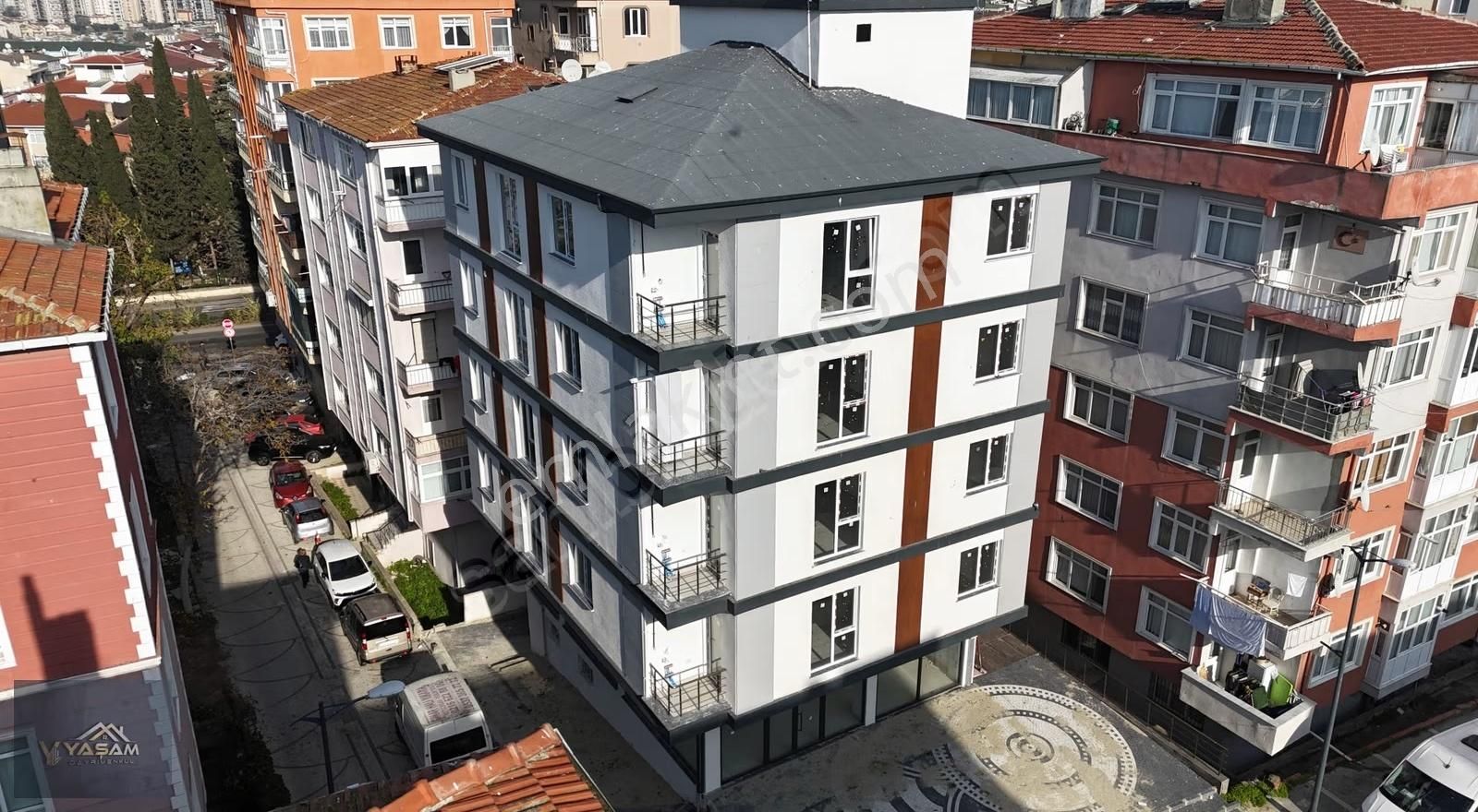 Merkezde | Avukatlık, Diş Kliniği Ve Ofis Kullanımına Uygun 2+1 - Görsel 4