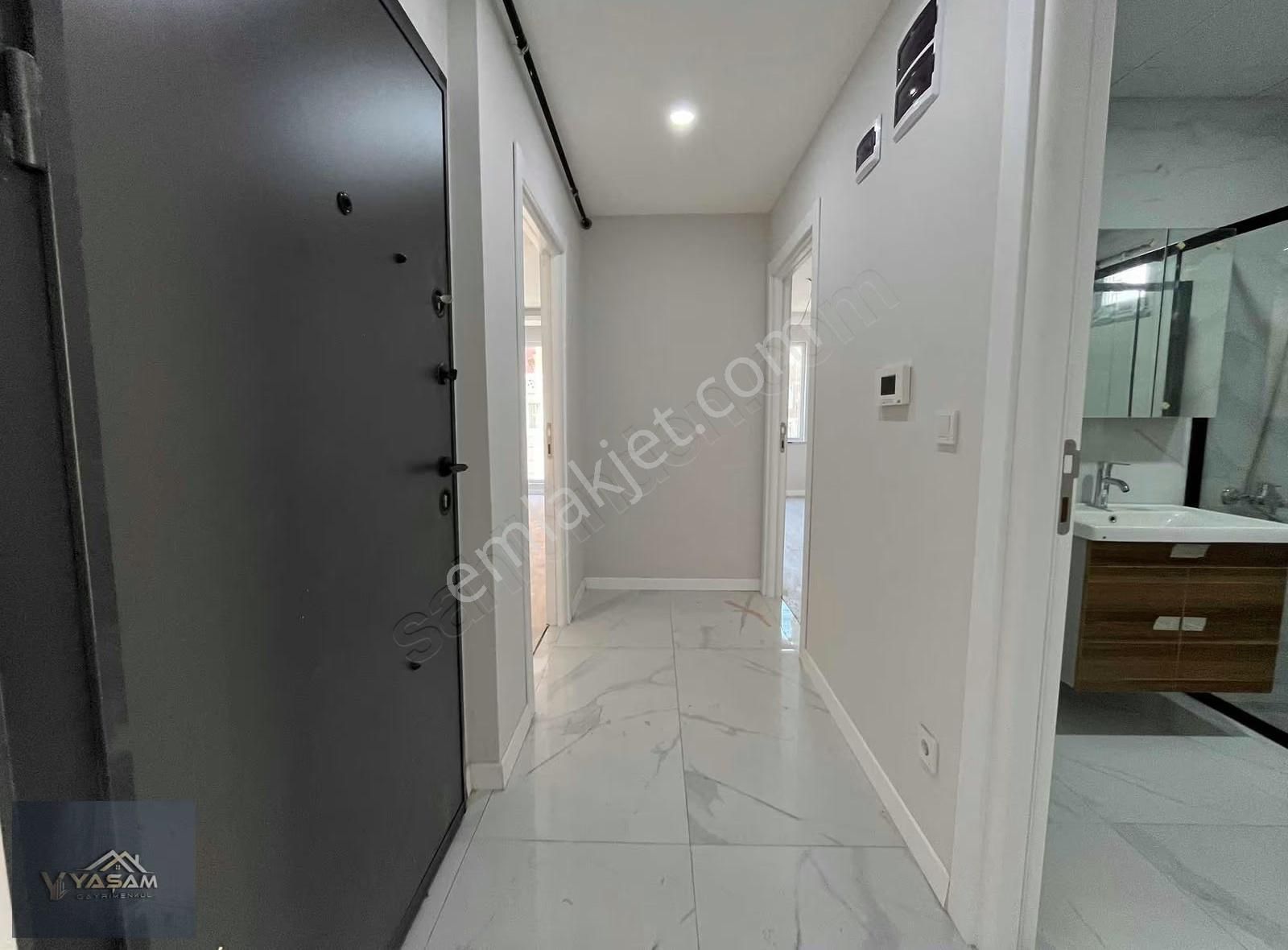 Merkezde | Avukatlık, Diş Kliniği Ve Ofis Kullanımına Uygun 2+1 - Görsel 11