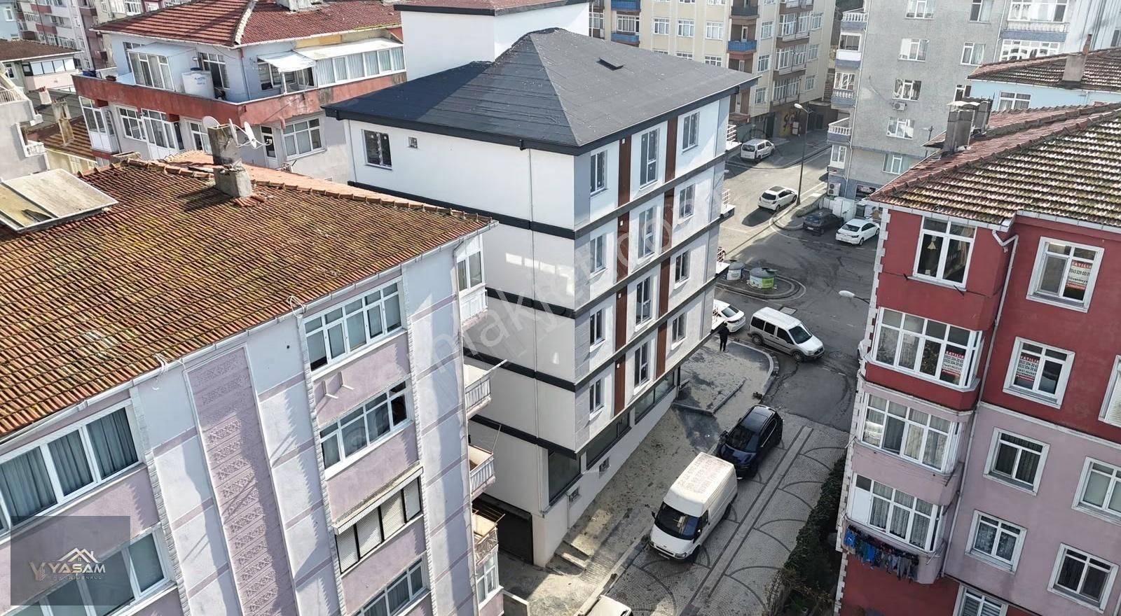 Merkezde | Avukatlık, Diş Kliniği Ve Ofis Kullanımına Uygun 2+1 - Görsel 15