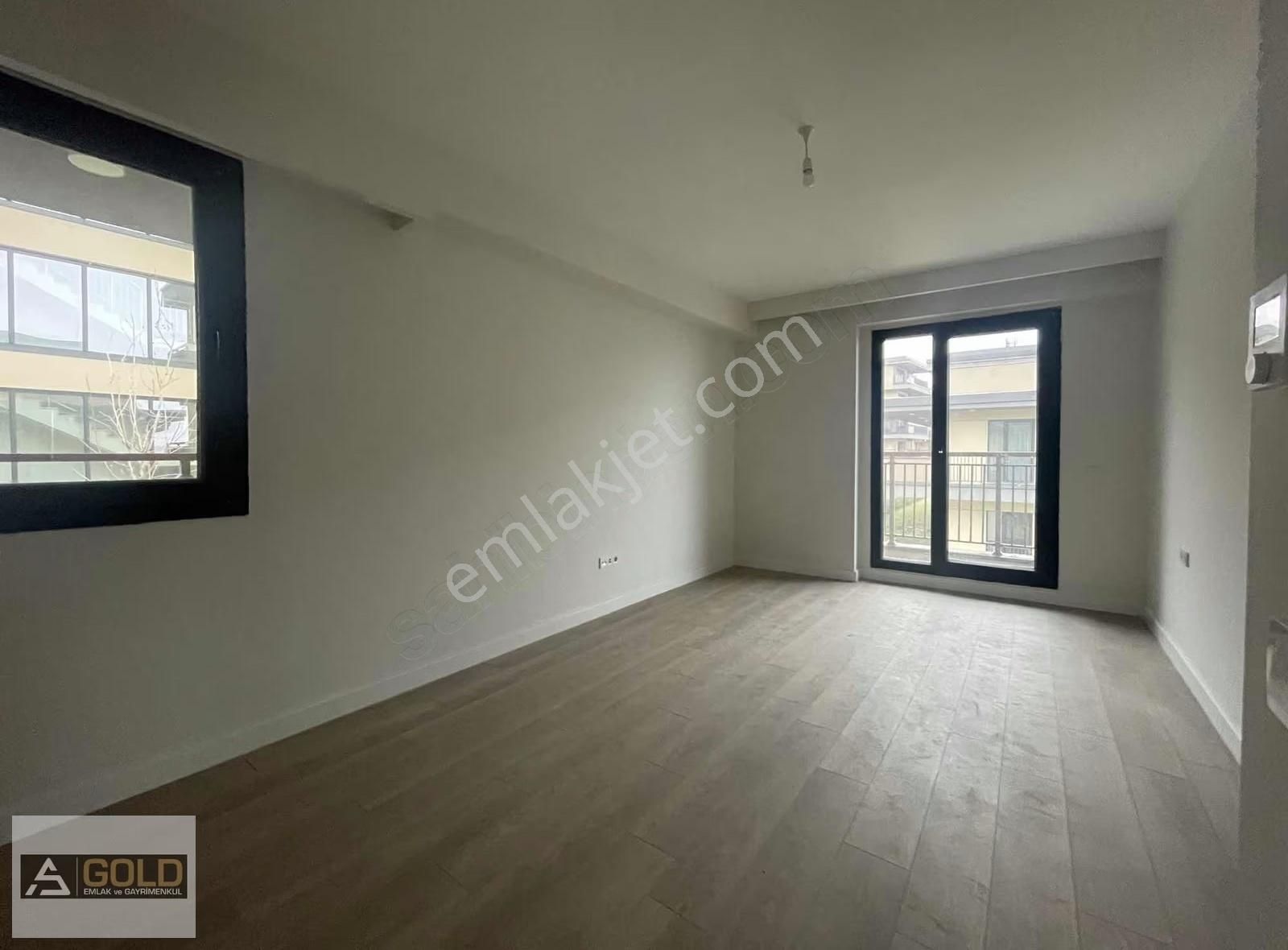 Bahçeşehir Vadi Evleri 235m2 4+1 Önü Full Açık Az Katlı Güncel - Görsel 9