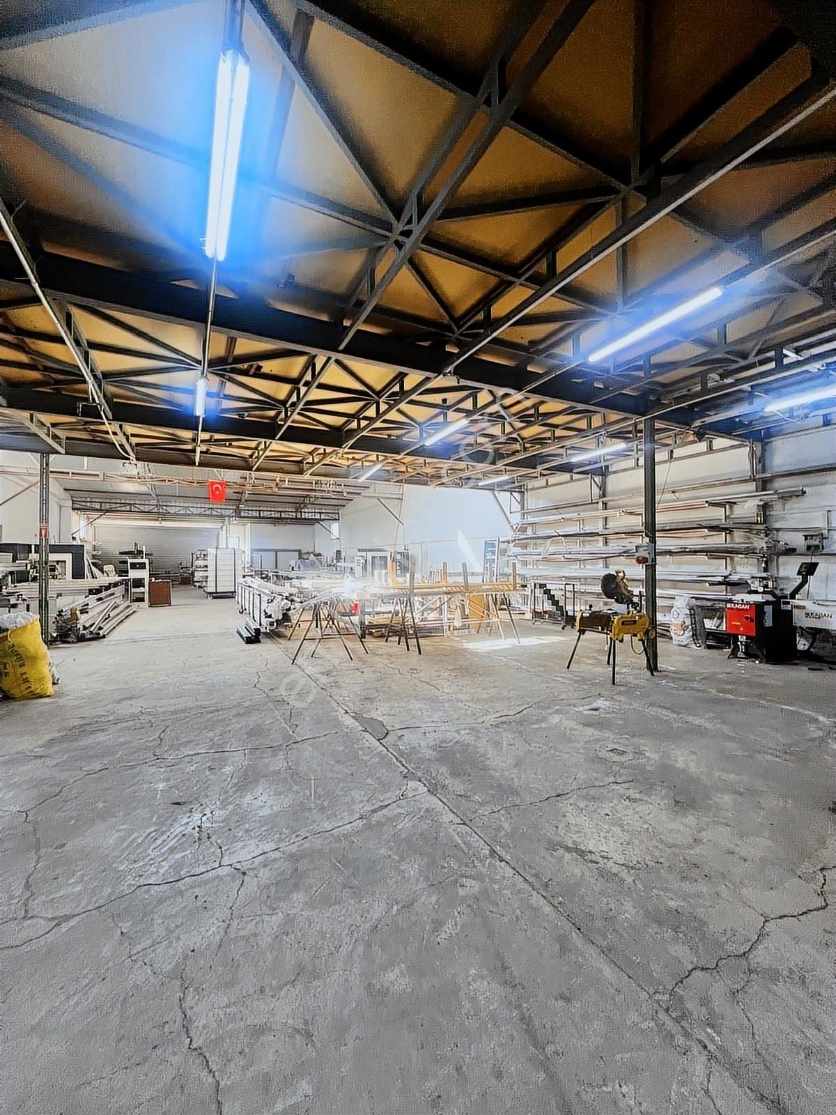 Kısıkköy Sanayi Sitesinde 1200 M² Satılık Fabrika - Görsel 14