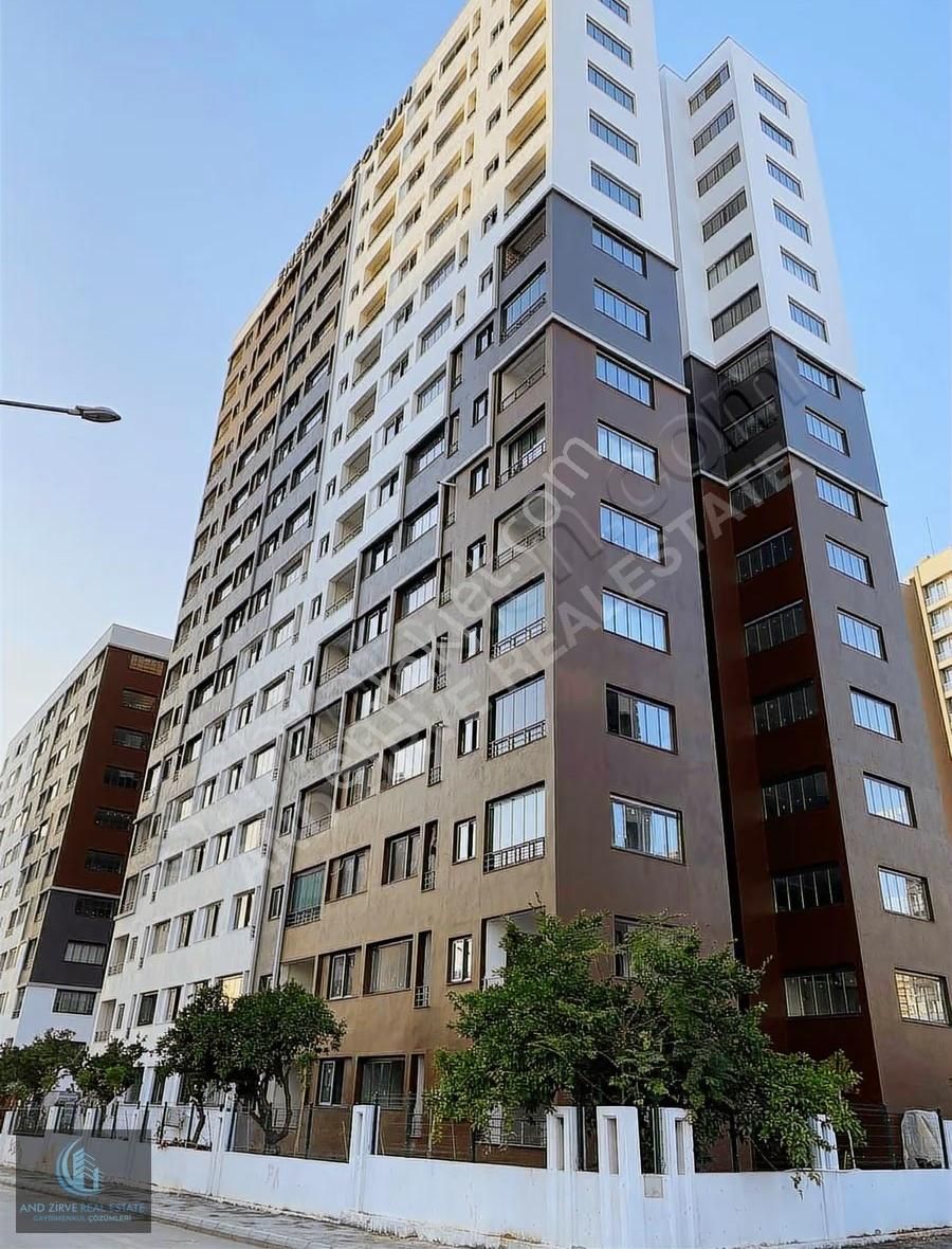 Mersin Yenişehir Güvenevler Mahallesi Site İçi Lüx 2+1