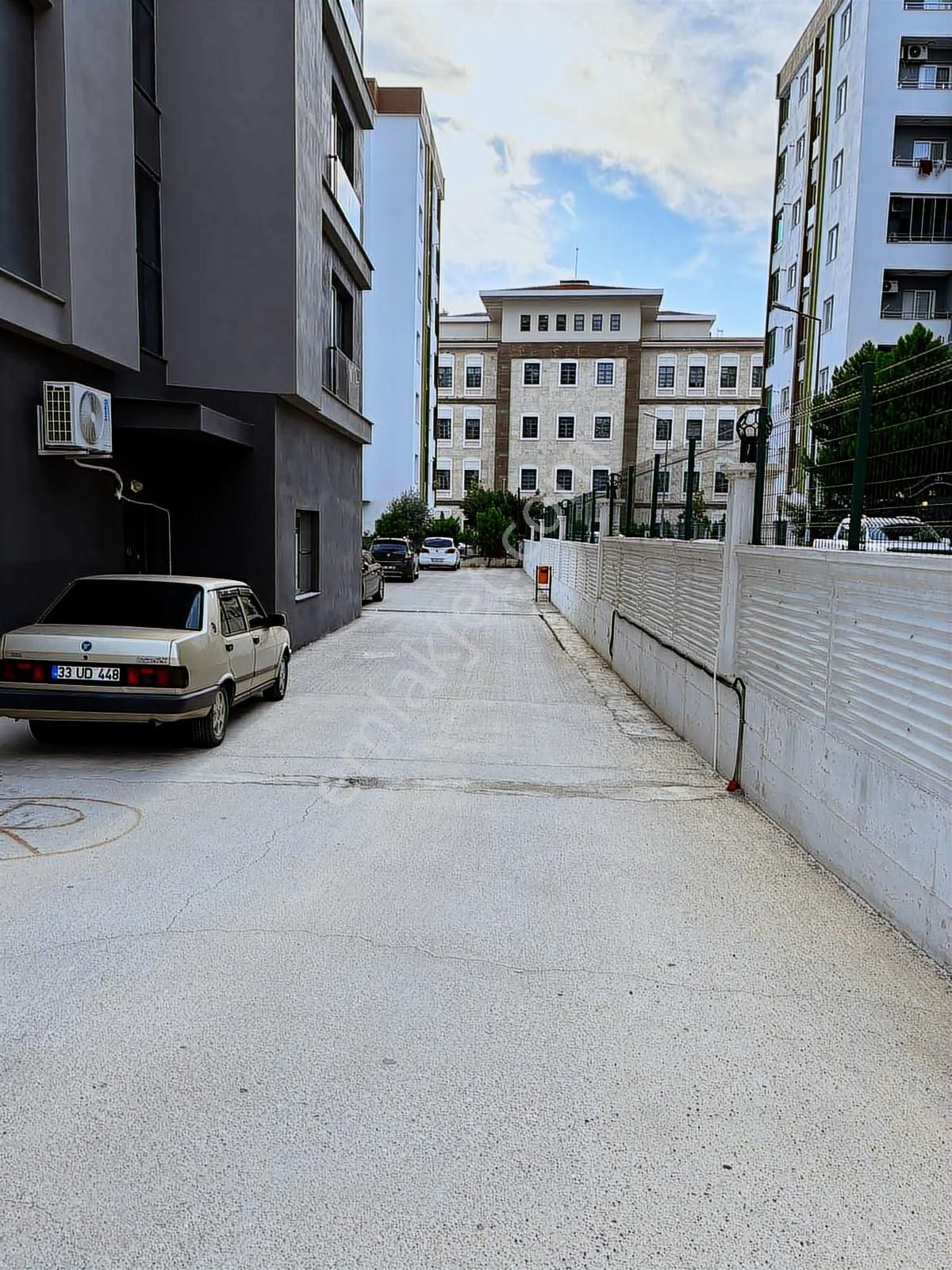 Mezitlinin En Güzel Yerinde Deniz Manzaralı Lüx 1+1 - Görsel 21