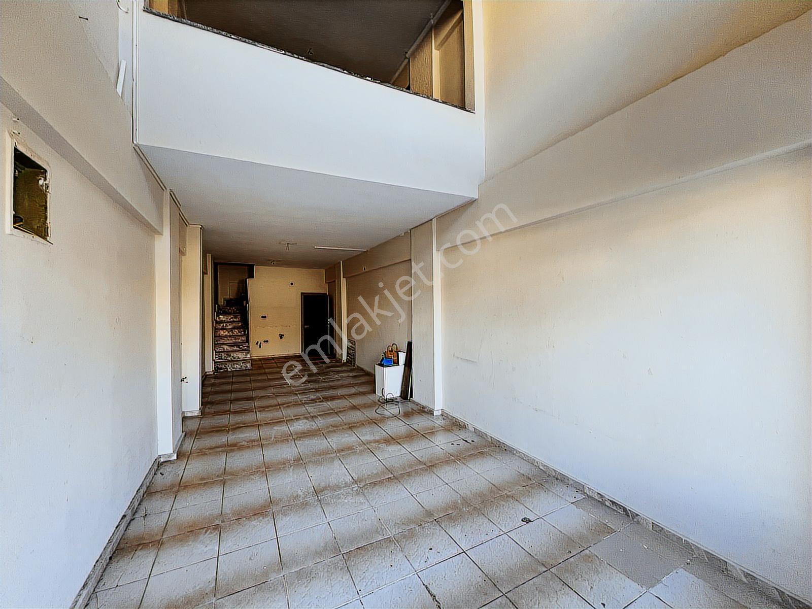 Marmaris Merkez'de Asma Katlı Kiralık 80 M2 Dükkan - Görsel 25