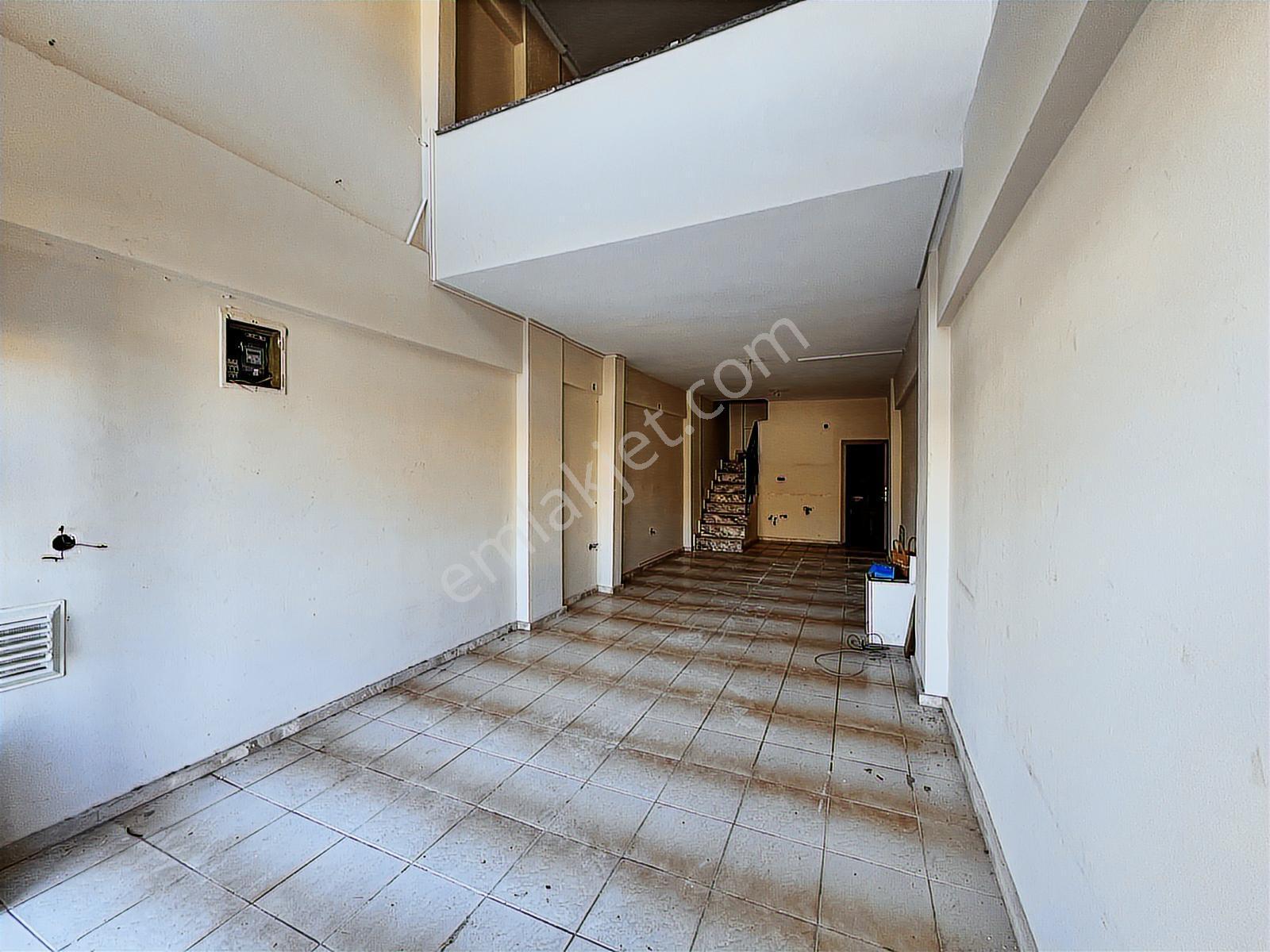 Marmaris Merkez'de Asma Katlı Kiralık 80 M2 Dükkan - Görsel 19