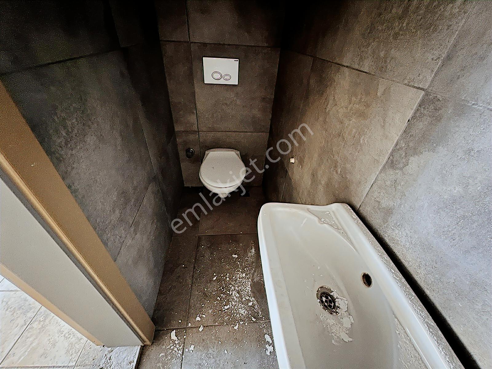 Marmaris Merkez'de Asma Katlı Kiralık 80 M2 Dükkan - Görsel 4