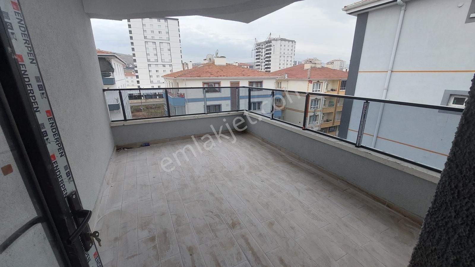 Sincan Yenikent Sıfır Bina 3+1 Ara Kat Asansörlü Kiralık Daire - Görsel 20