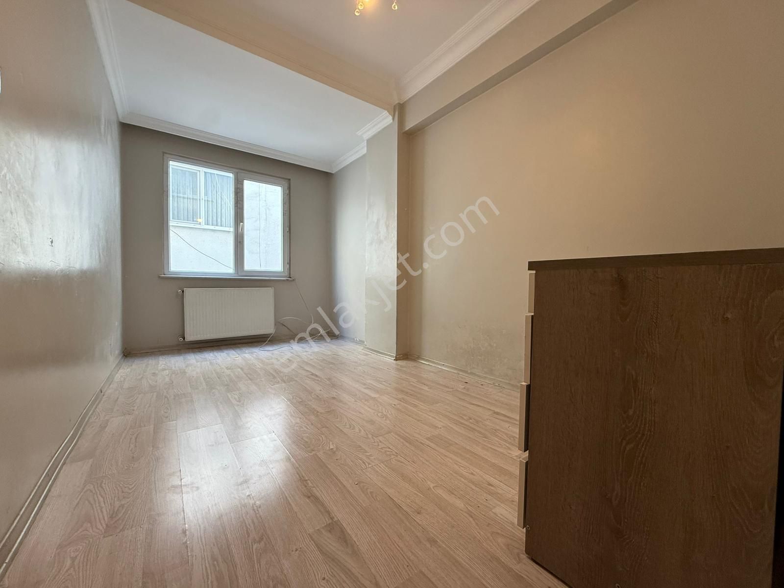 Metrobüse Yakın 3+1 Kiralık Daire Yeni Bina Çift Cephe Geniş M2! - Görsel 3