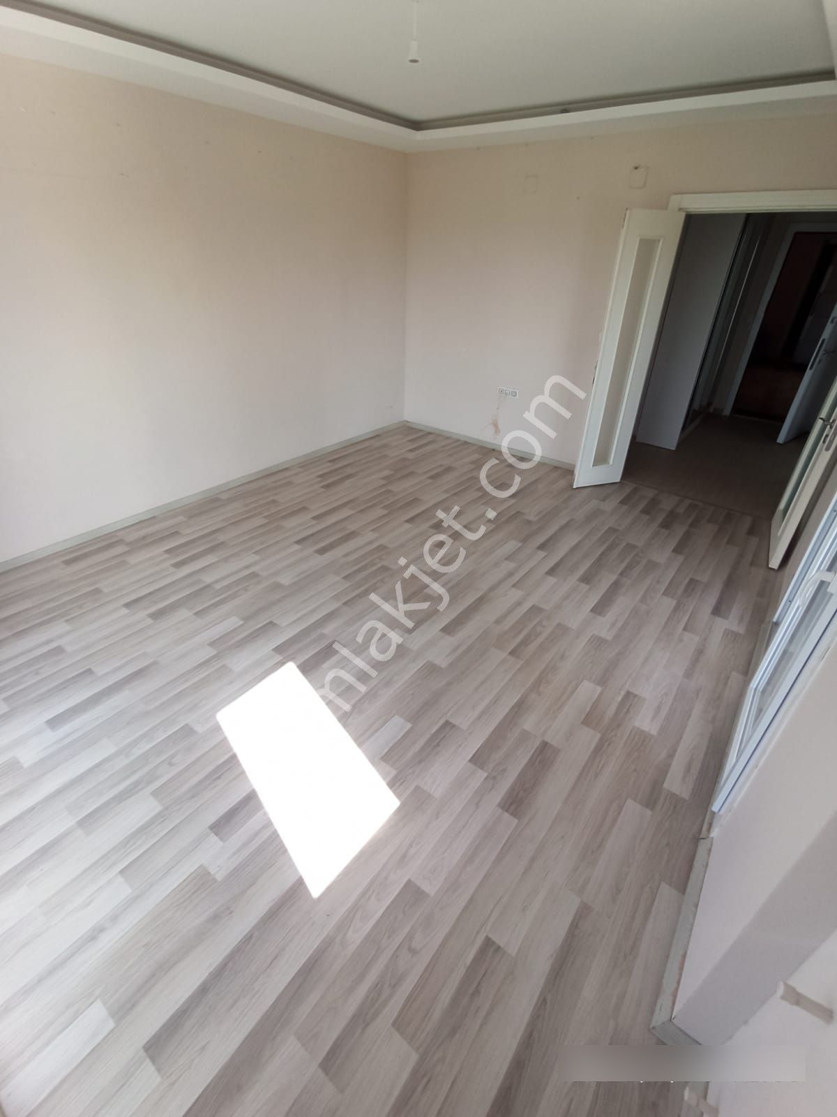 **açıklamayı Okuyunuz**sarıçam Osmangazi Cadde Üzeri Kiralık Kombili 3+1 Daire - Görsel 10
