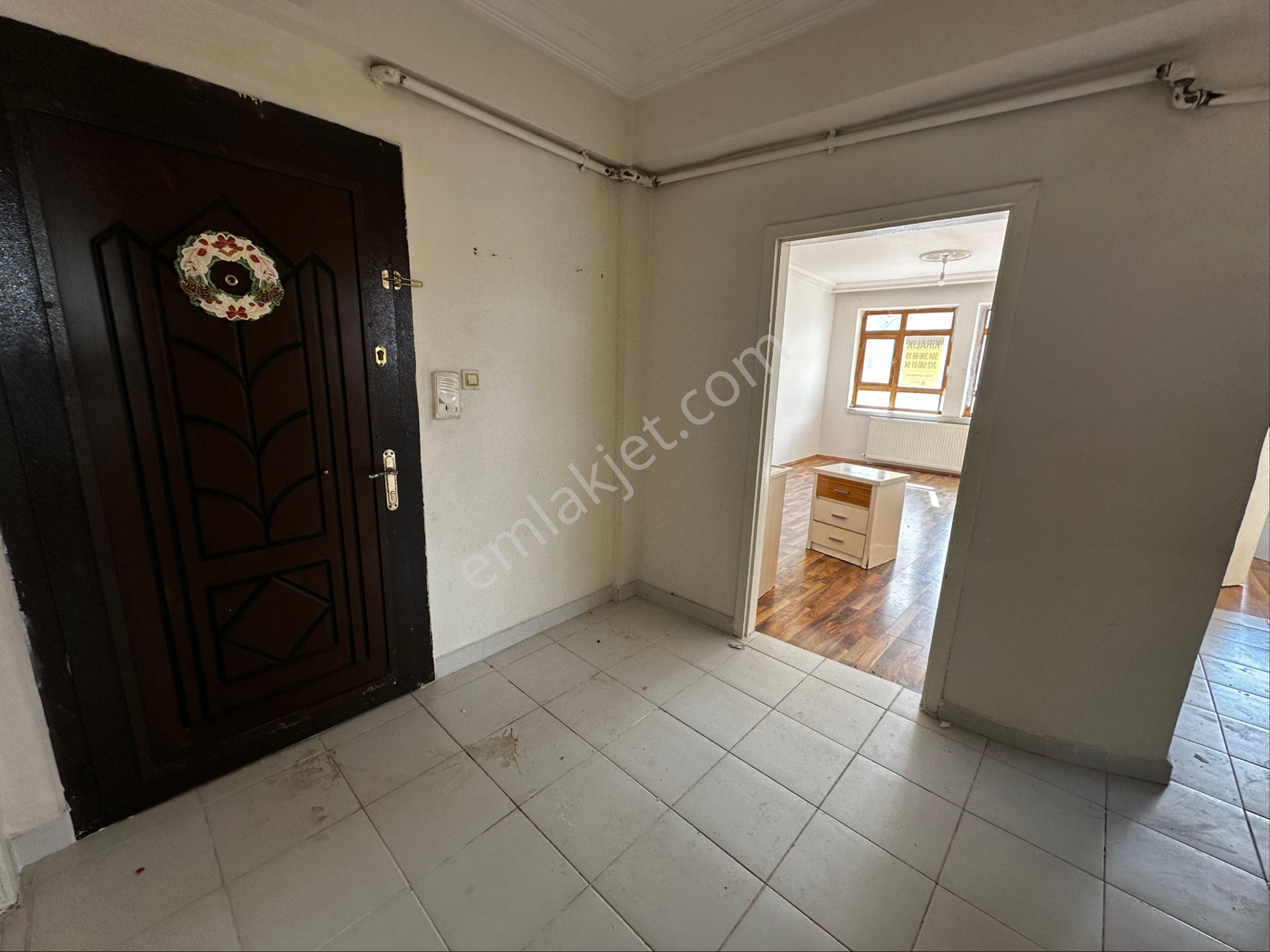 Kanunide Cadde Yakını 3+1 Kiralık Daire - Görsel 11