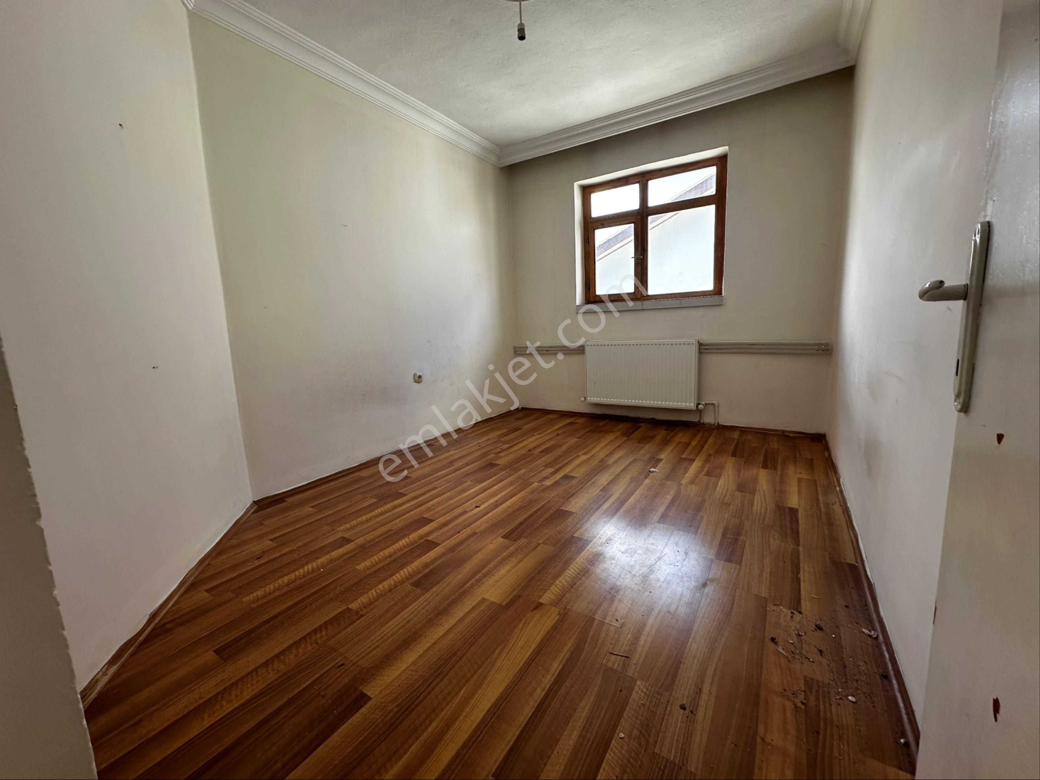 Kanunide Cadde Yakını 3+1 Kiralık Daire - Görsel 16