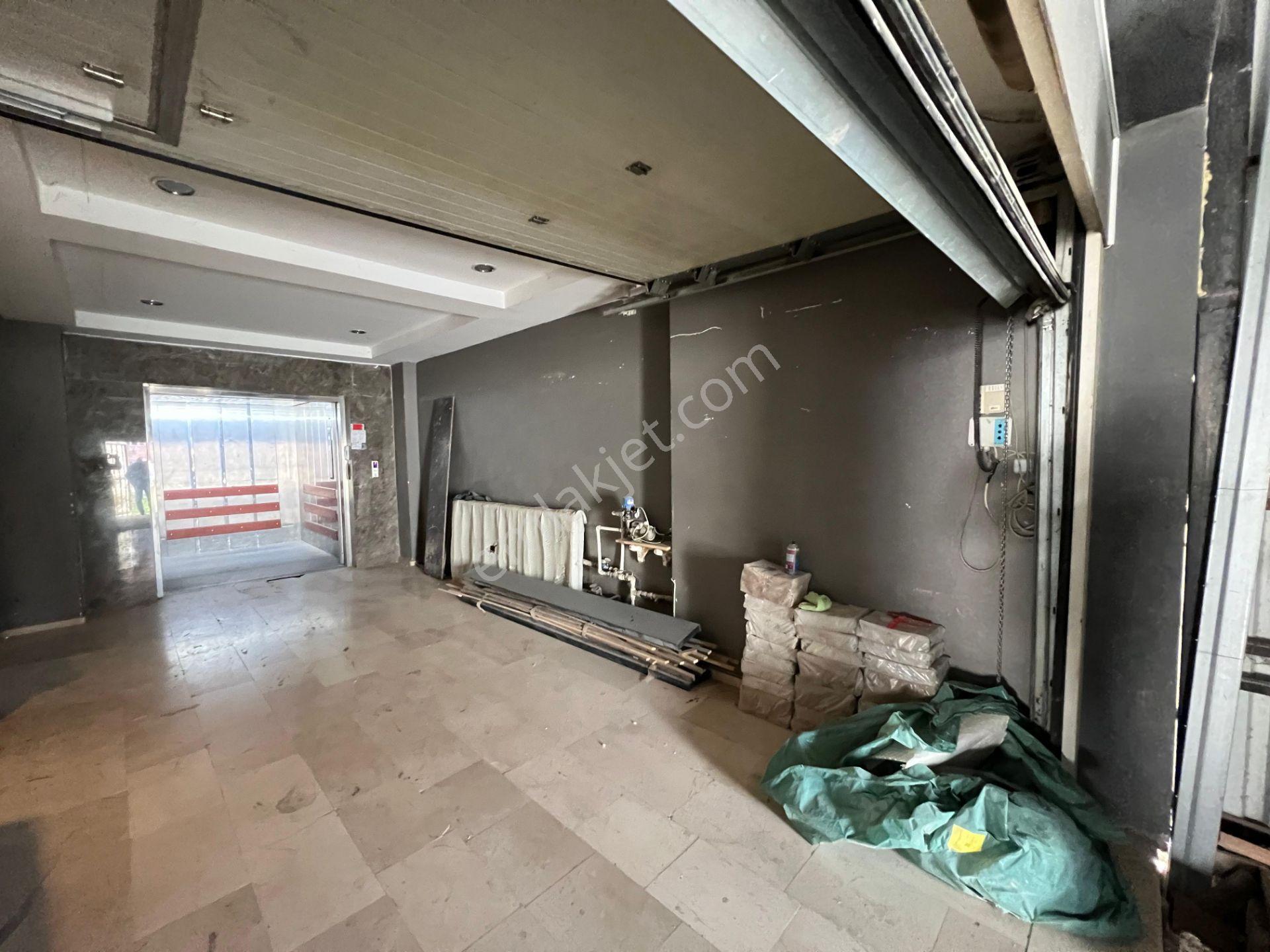 Roma' Dan Bursa Yoluna Cephe Kiralık Fabrika - Görsel 23