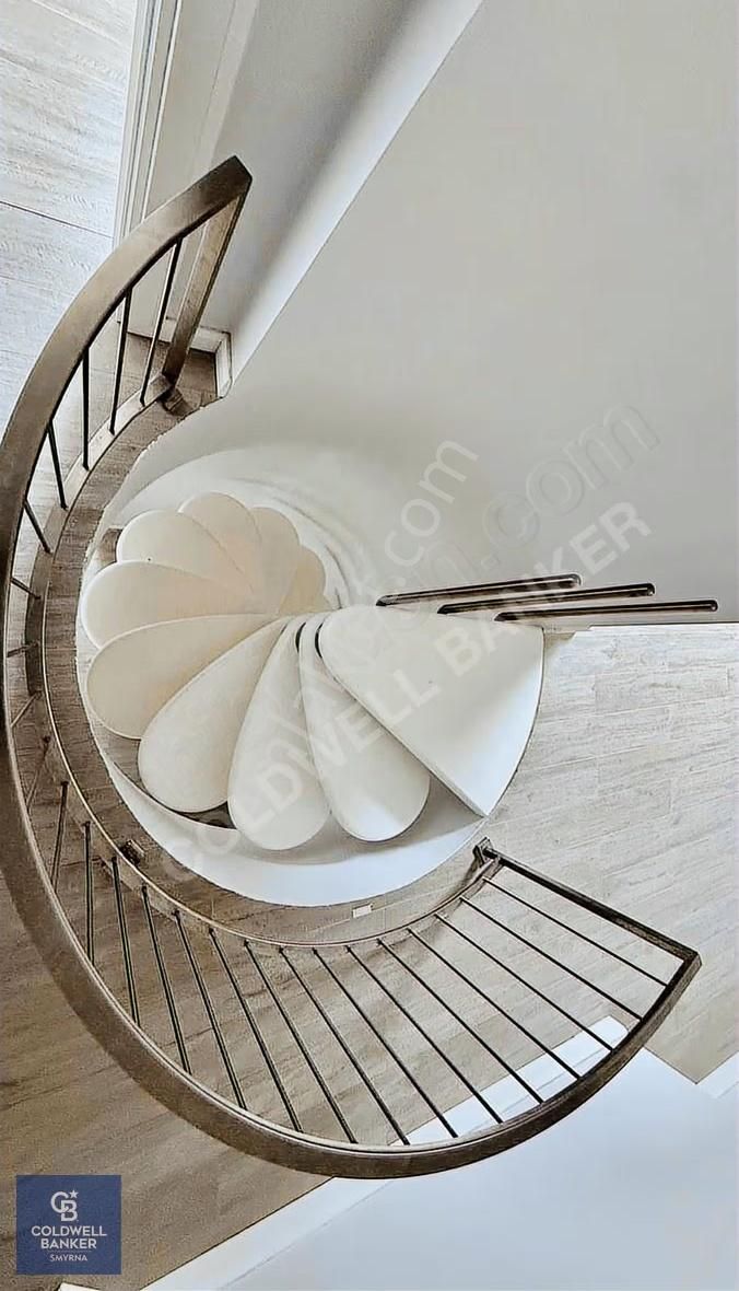 Narlıdere Yenikalede 3+2 Dubleks Loft 160 M² Net - Görsel 6