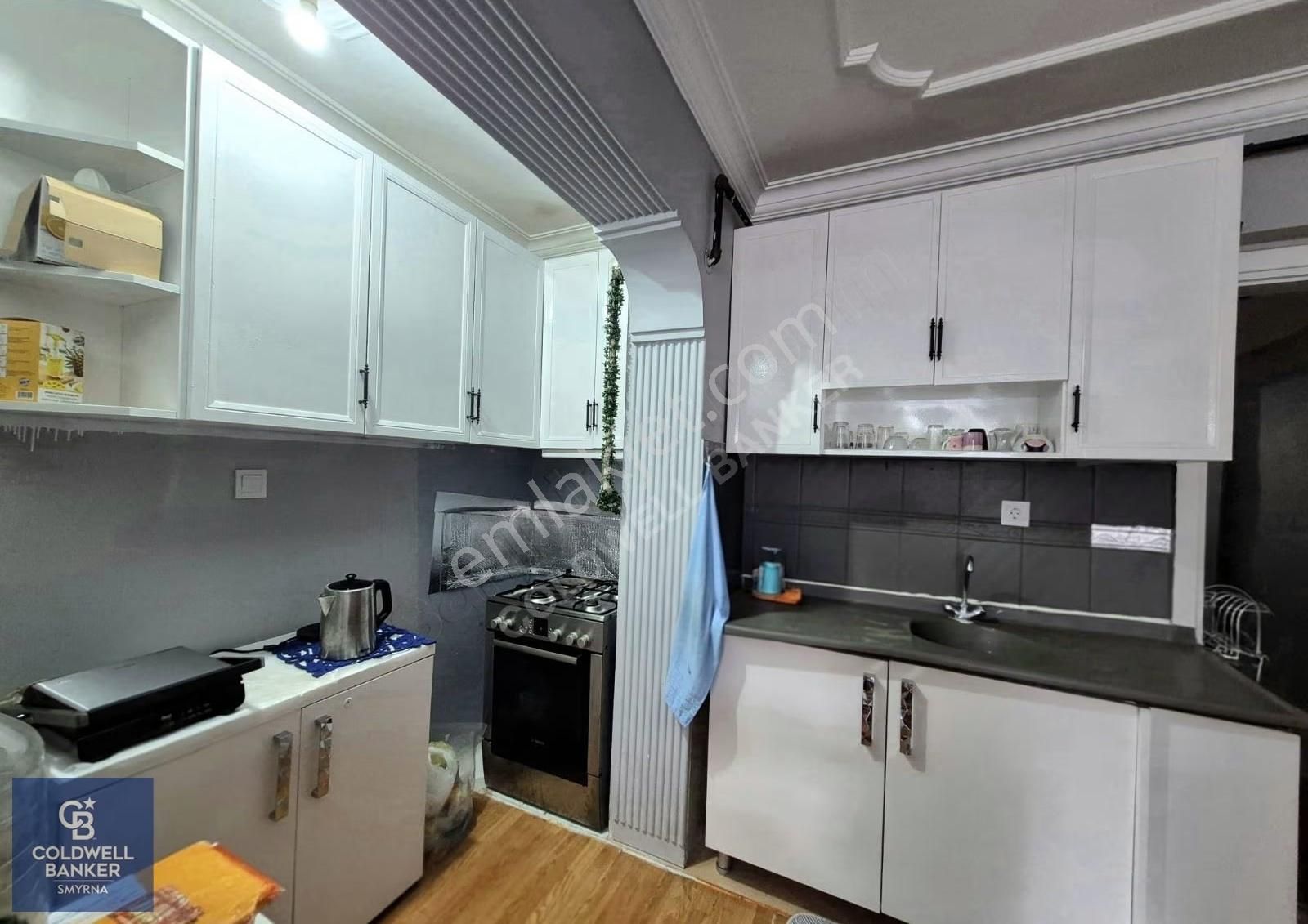 Yeşilyurt Vali Nevzat Ayaz Lisesi Karşısında 2+1 Satılık Daire