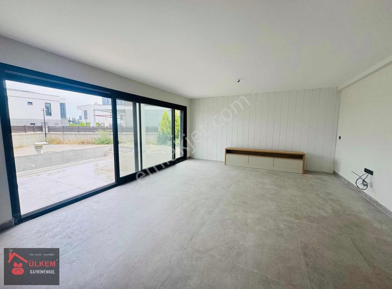 Kuşadası Satılık Tek Müstakil Özel Havuzlu Ultra Lüks Villa - Görsel 20