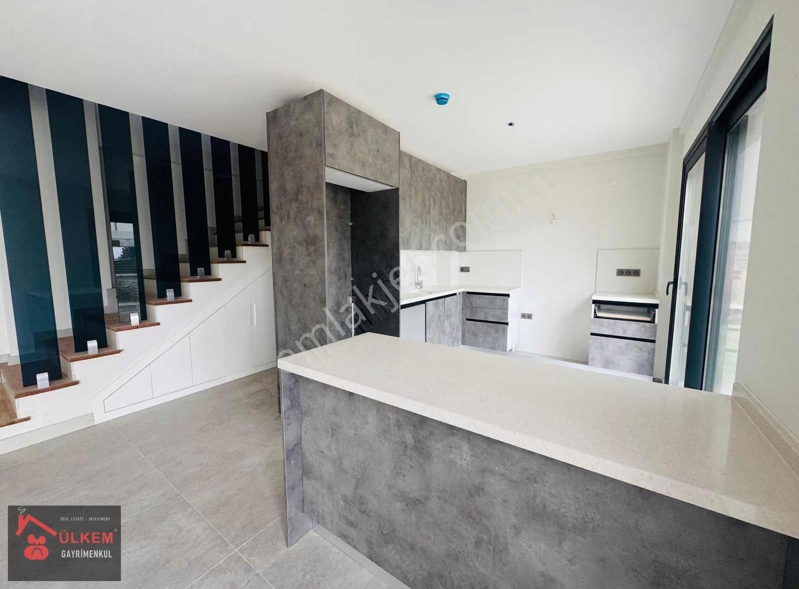 Kuşadası Satılık Tek Müstakil Özel Havuzlu Ultra Lüks Villa - Görsel 32