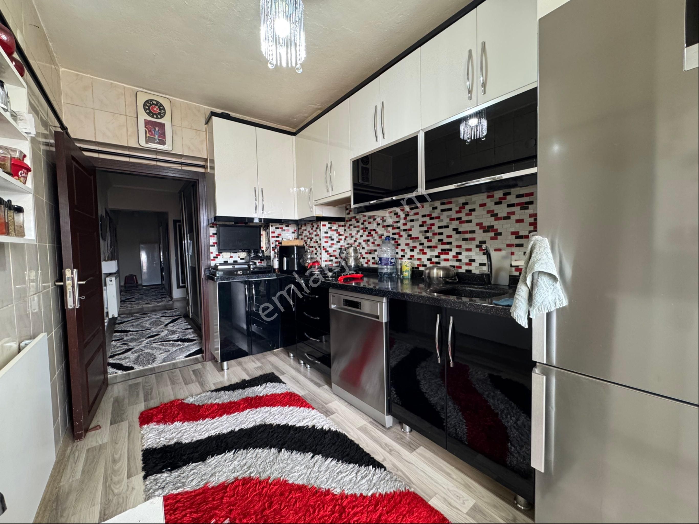 Ahi Evran Mh'de Bağımsız Kredi Limitsiz 3.katta Genç 3+1 Daire - Görsel 5