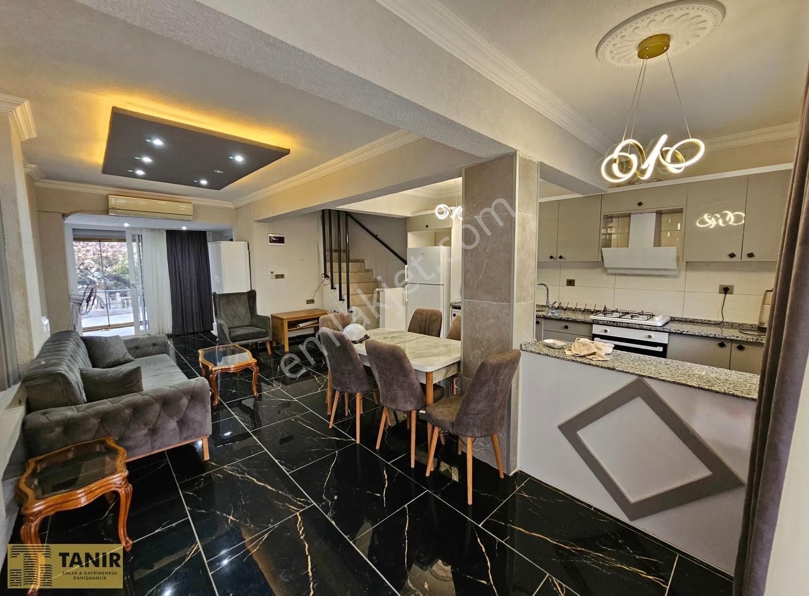 Kuşadası Kadınlar Denizi'nde Denize Yürüme Mesafesinde 3+1 Villa - Görsel 22