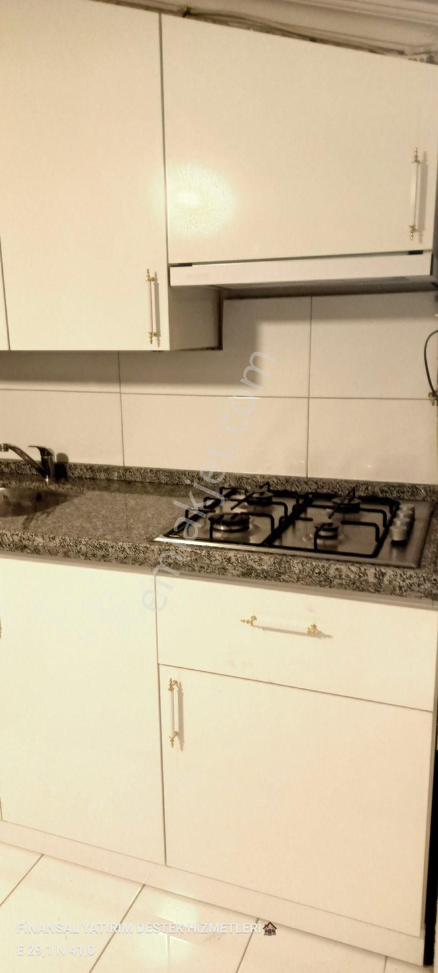 Ümraniye Armağanevler Mahallesi Metro Yürüme Mesafesi 1+1 65 Metre Teras Lı Daire Kiralık Eşyalı - Görsel 10