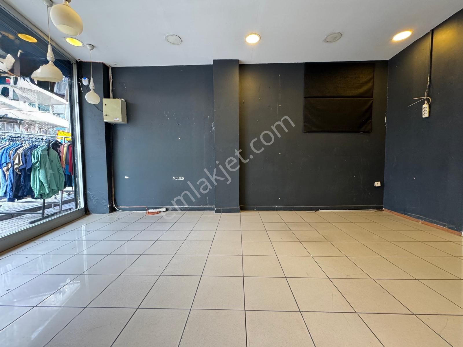 Next House'dan Güngören Merkez'de Kiralık Dükkan - Görsel 3