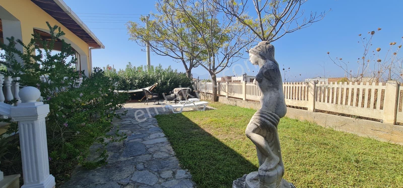 Kuşadası Karaova Da Satılık 3+1 Villa. - Görsel 8