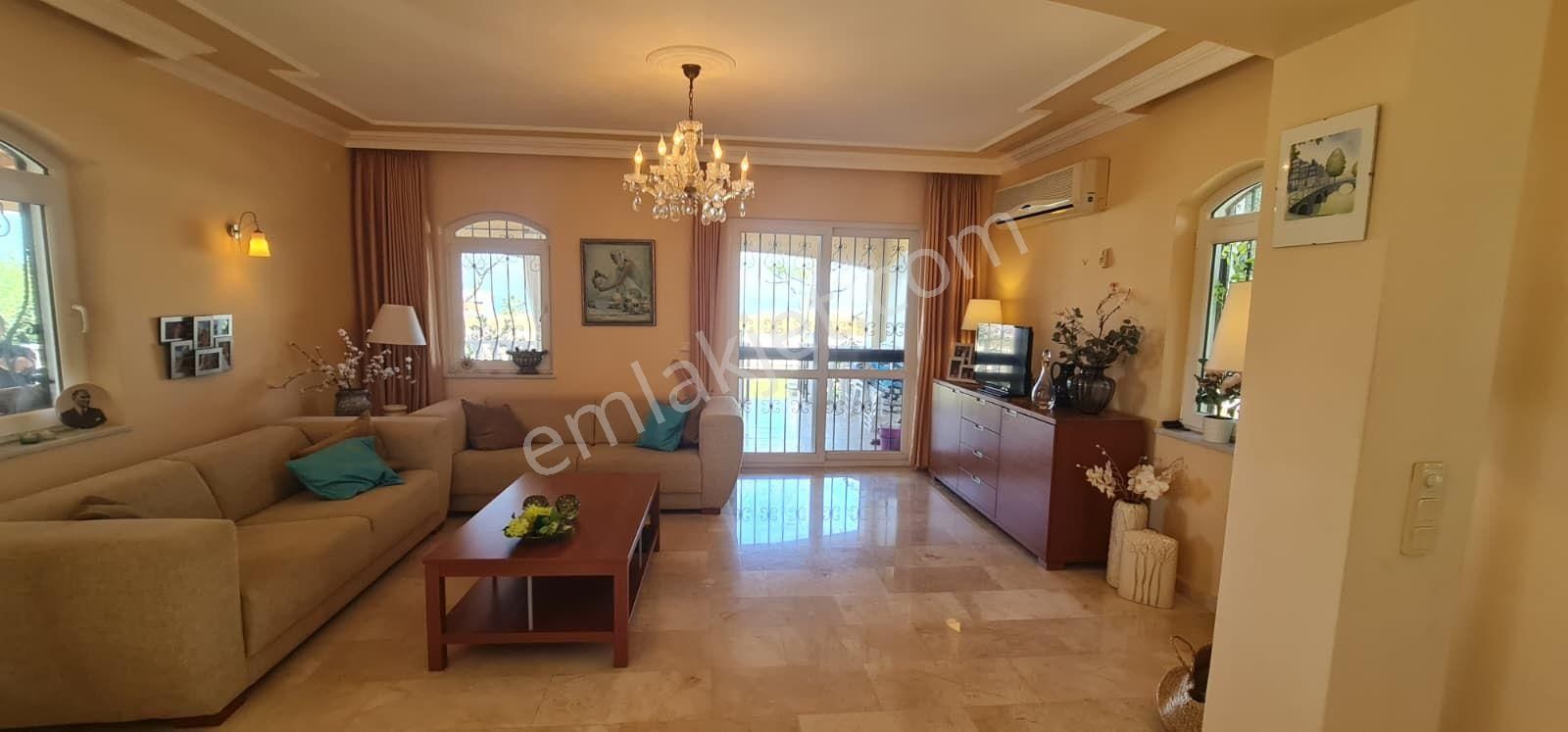 Kuşadası Karaova Da Satılık 3+1 Villa. - Görsel 20