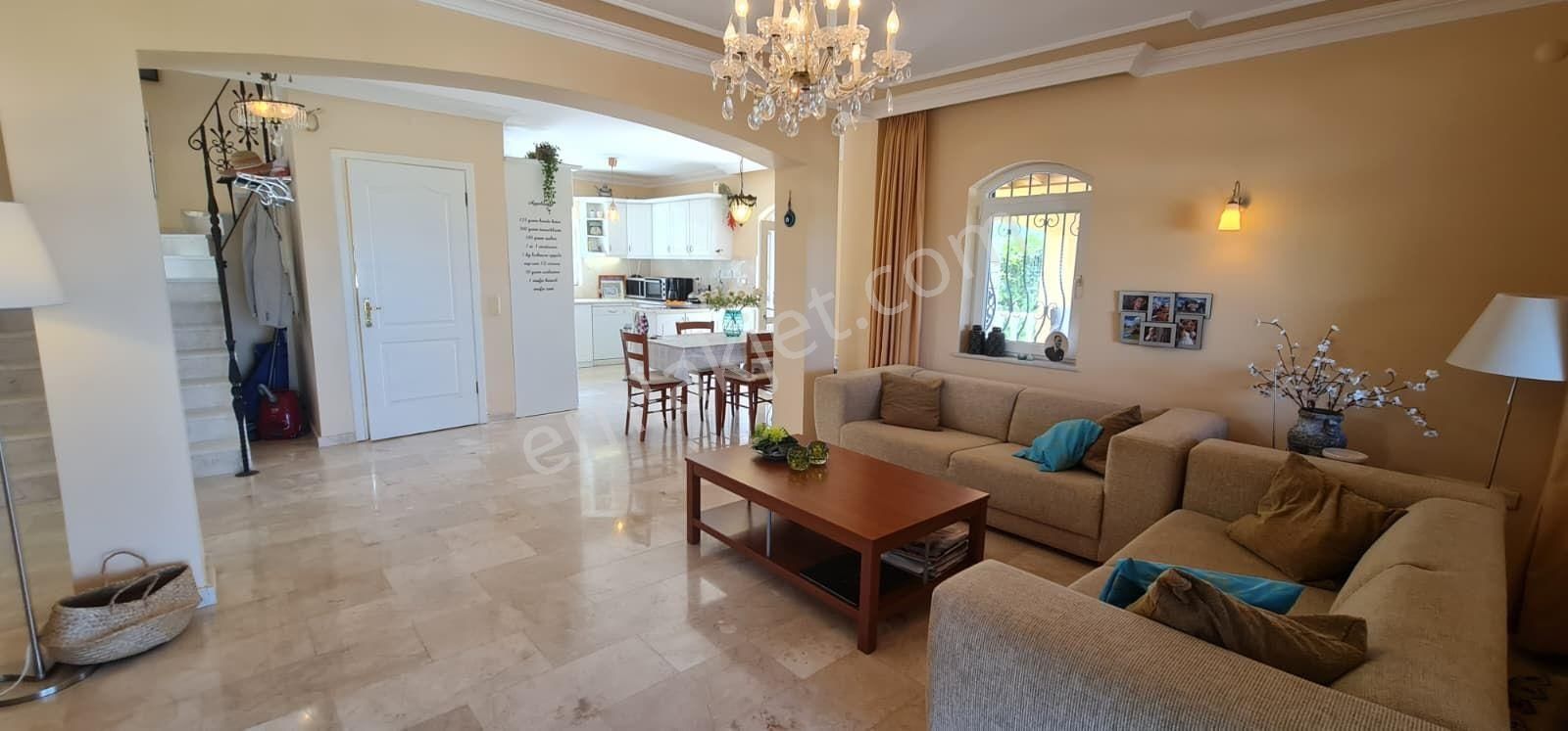 Kuşadası Karaova Da Satılık 3+1 Villa. - Görsel 19