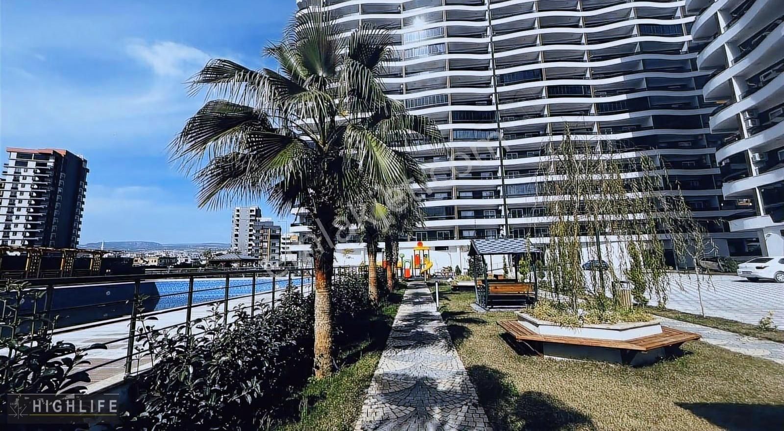 Erdemli Arpaçbahşiş Satılık 1+1 Denize 450m Havuzlu Site