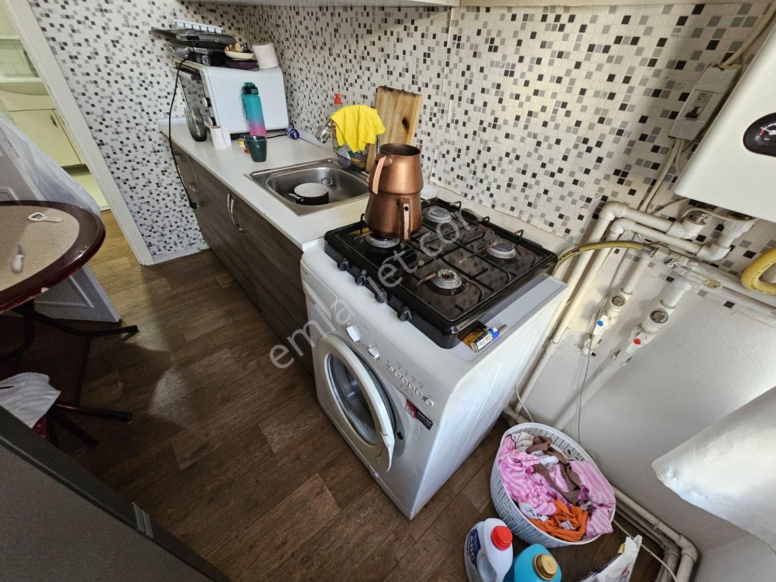 Kocamustafapaşa Merkez De Bayana Tek Oda Eşyalı 3.kat Paylaşımlı - Görsel 18