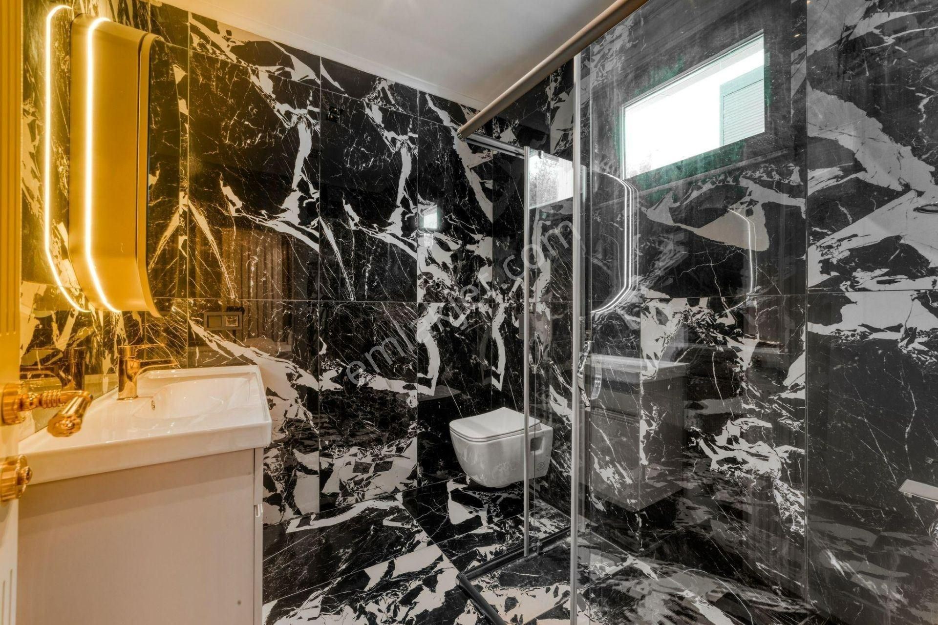 Alanya Bektaş Deniz & Kale Manzaralı Ultra Lüks 7+1 Müstakil Villa - Görsel 25