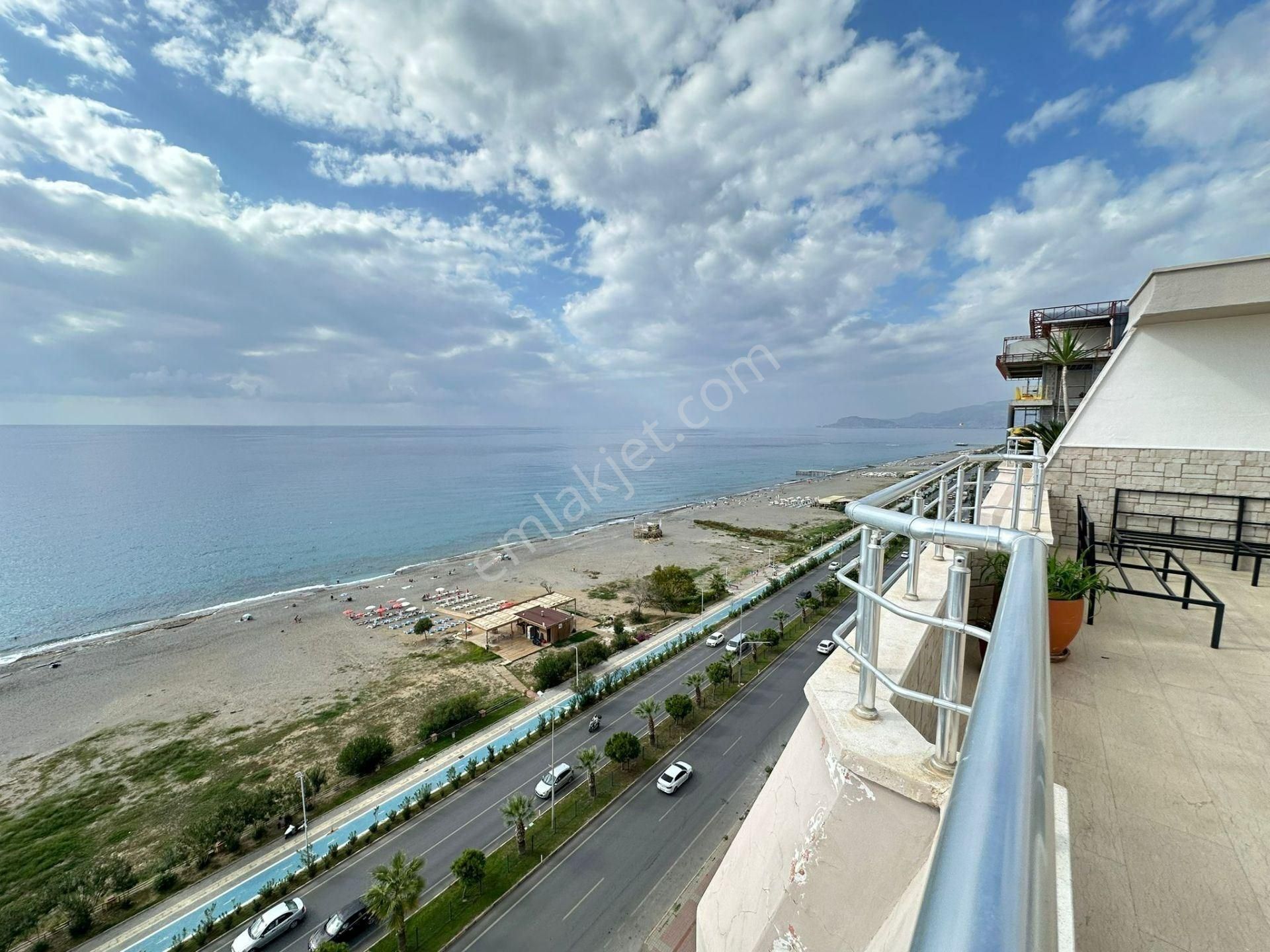 Alanya Mahmutlar’da Denize Sıfır, Panoramik Deniz Manzaralı Ultra Lüks 4+1 Dubleks - Görsel 4