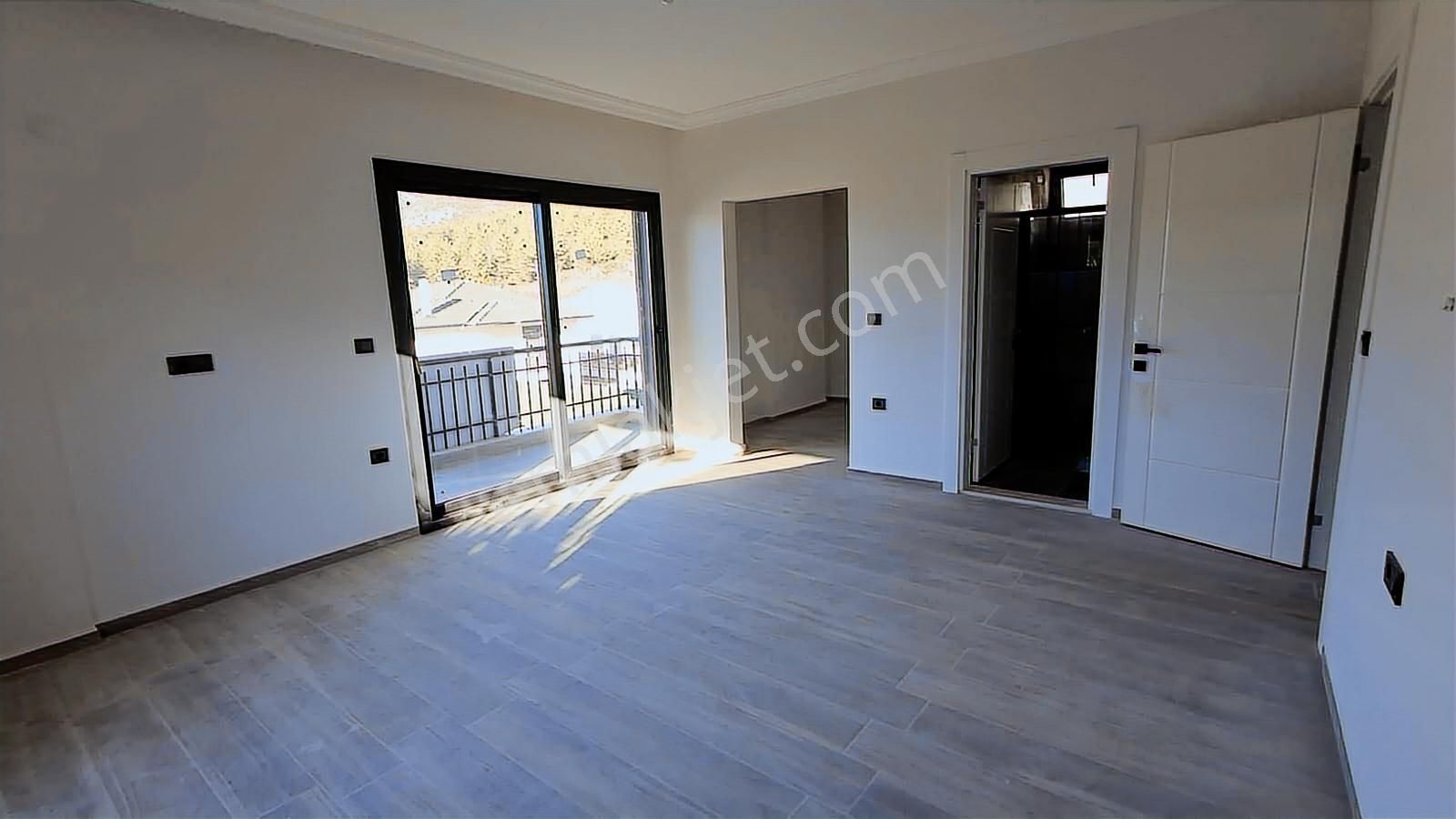 Fethiye Üzümlü Mh.de İlkon'dan Satılık Sıfır 4+1 Müstakil Villa - Görsel 24