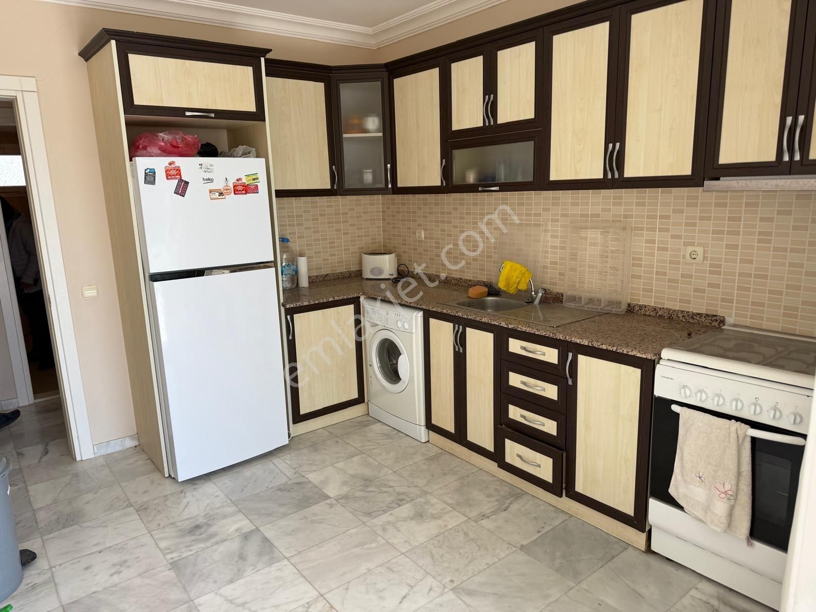 Kuşadası Deniz Manzaralı 3+1 Kapalı Mutfak Havuzlu Site Satılık - Görsel 23