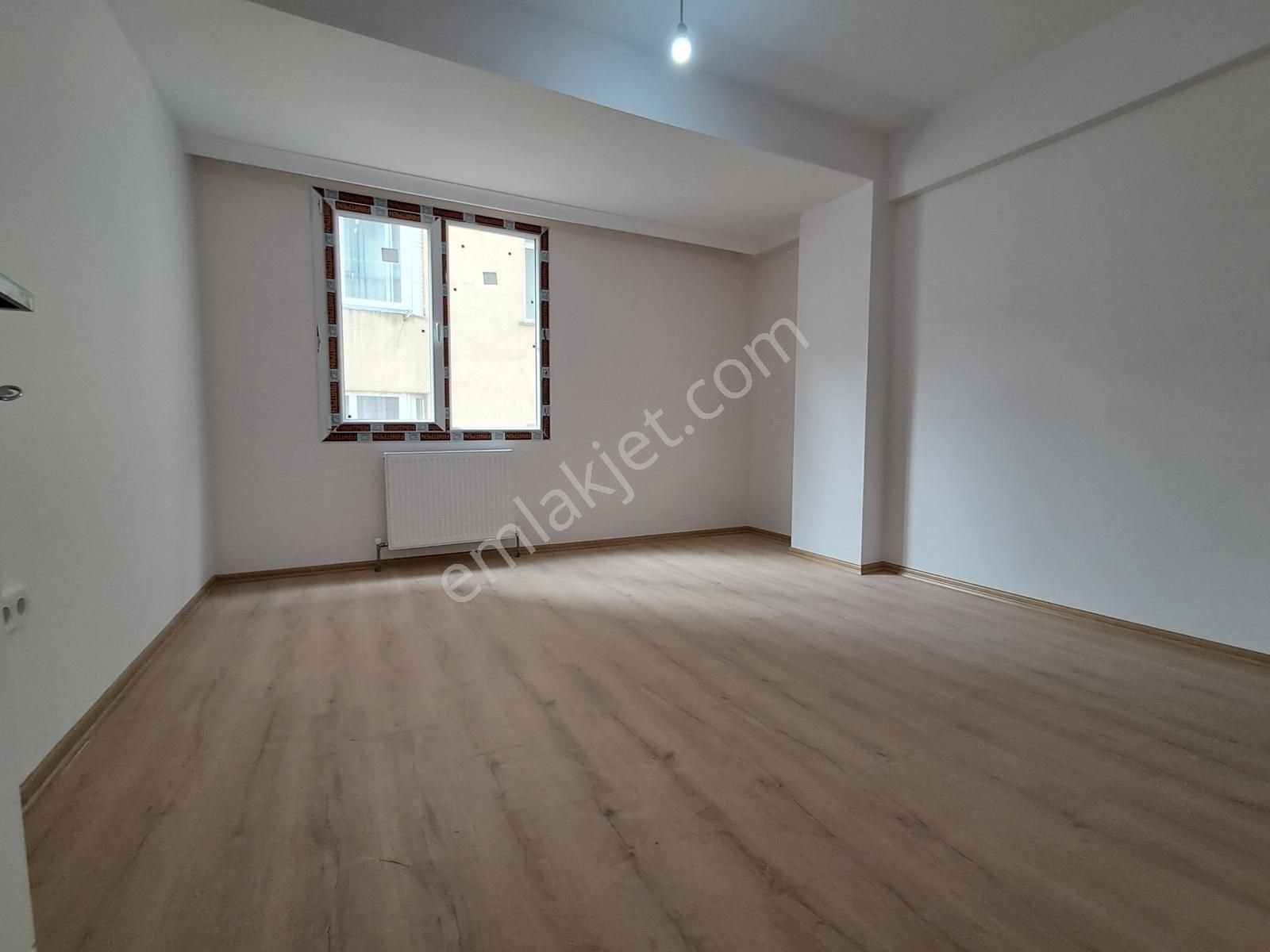 Bahçelievler Çamlık Caddesi Çevresi Kiralık 2+1 Daire 55000 Tl - Görsel 13