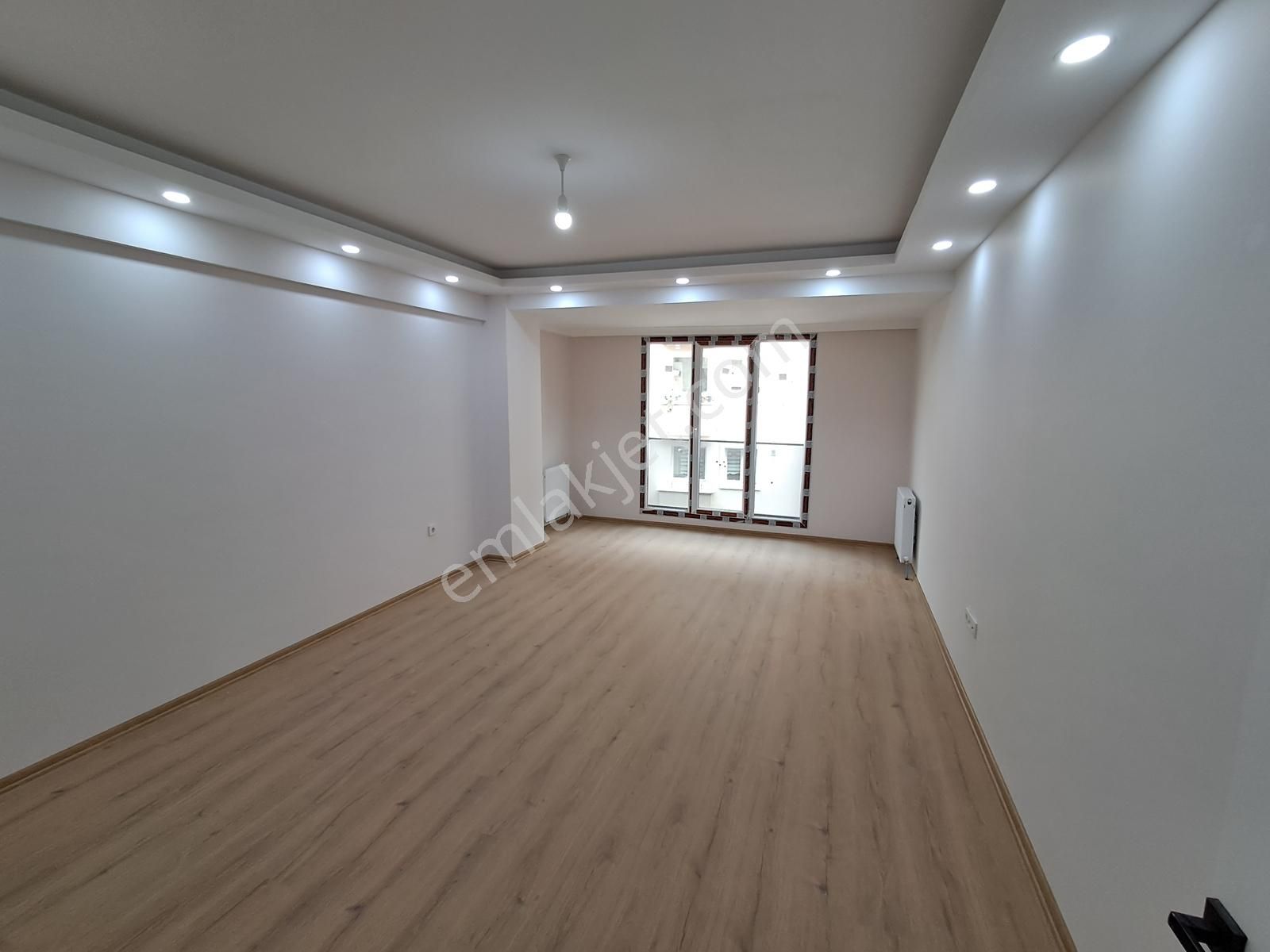 Bahçelievler Çamlık Caddesi Çevresi Kiralık 2+1 Daire 55000 Tl - Görsel 28