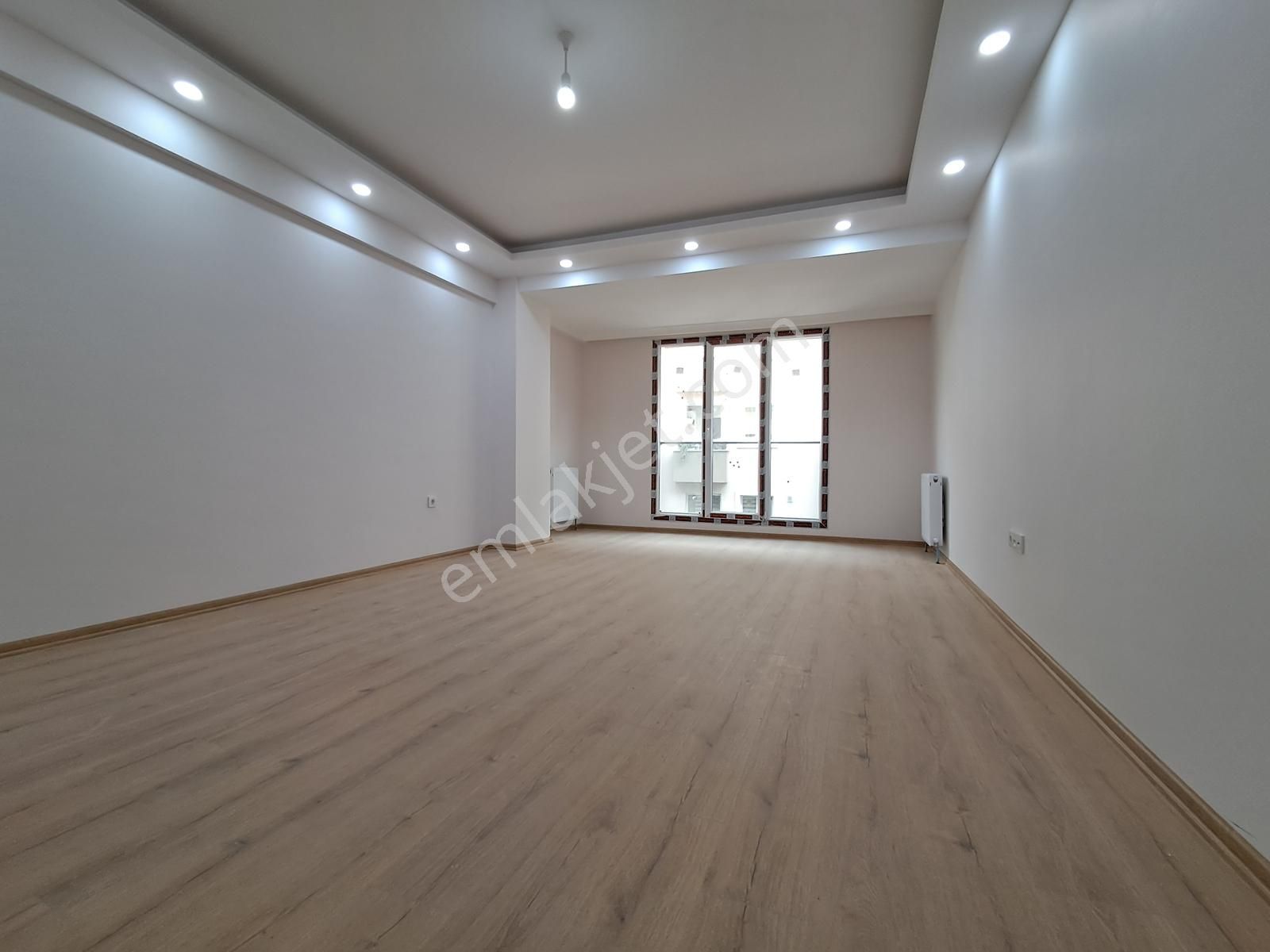 Bahçelievler Çamlık Caddesi Çevresi Kiralık 2+1 Daire 55000 Tl - Görsel 5