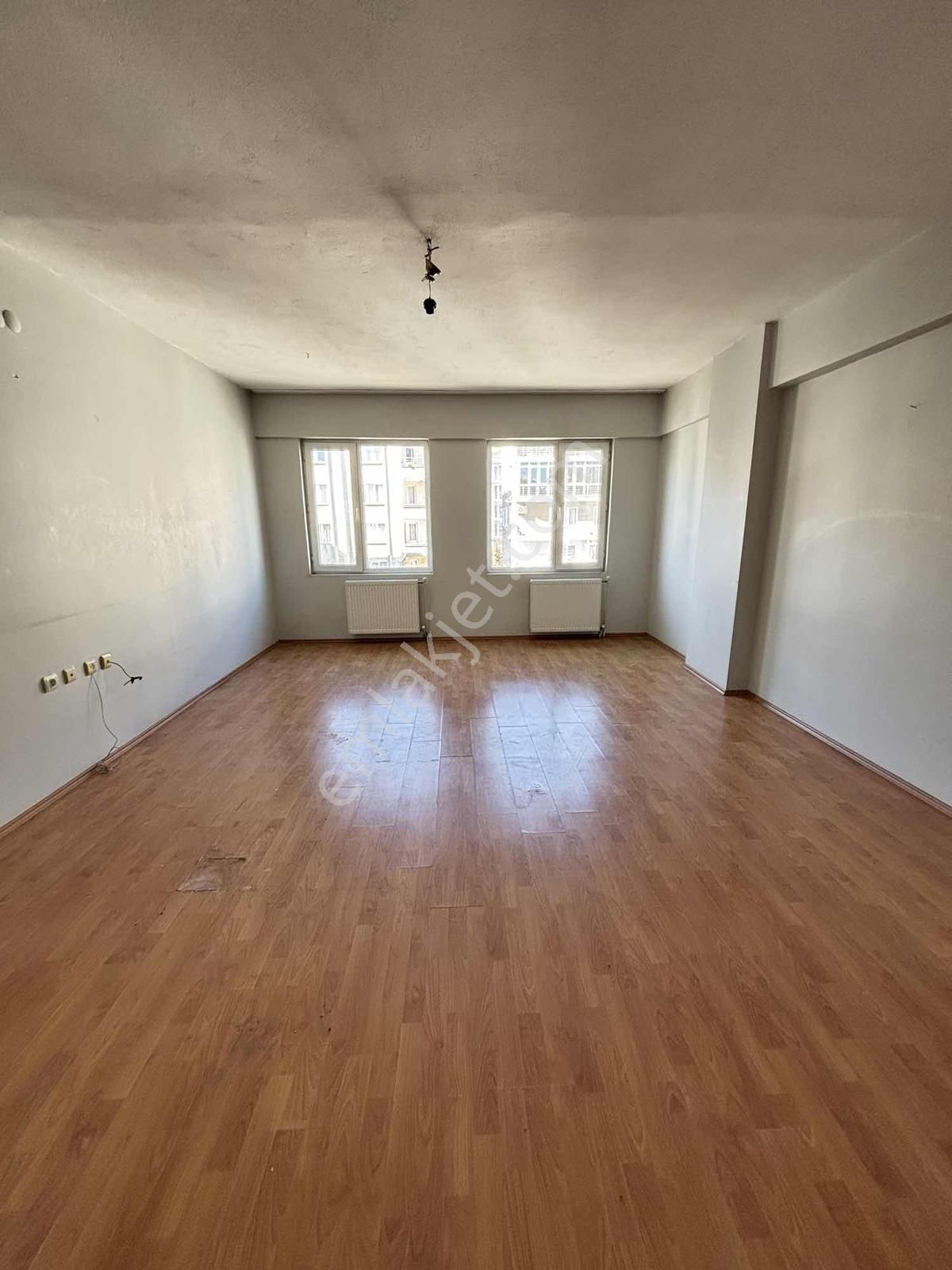 Akkaya İnşaattan Bülent Ecevitte Geniş 3+1