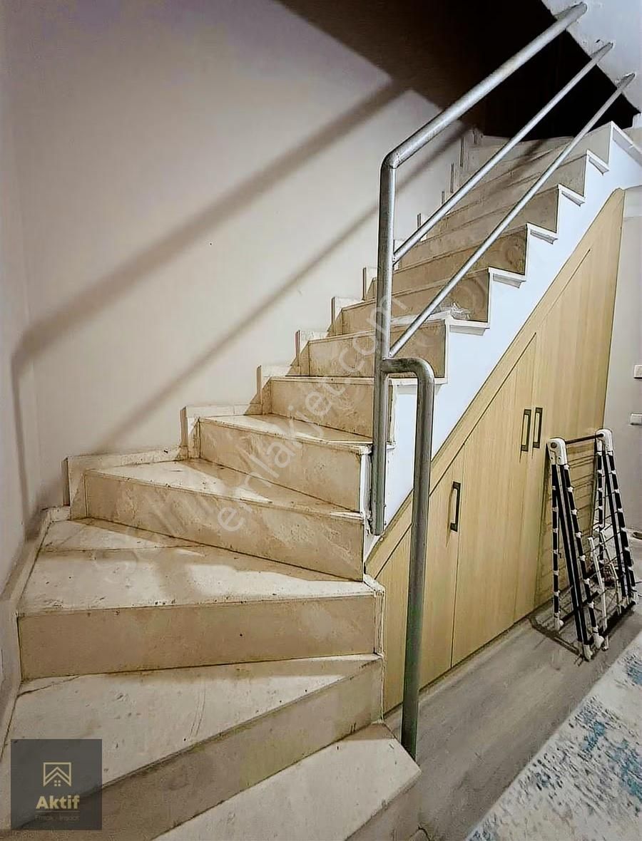 Altınovada 4+1 Kısmi Eşyalı Dublex - Görsel 10