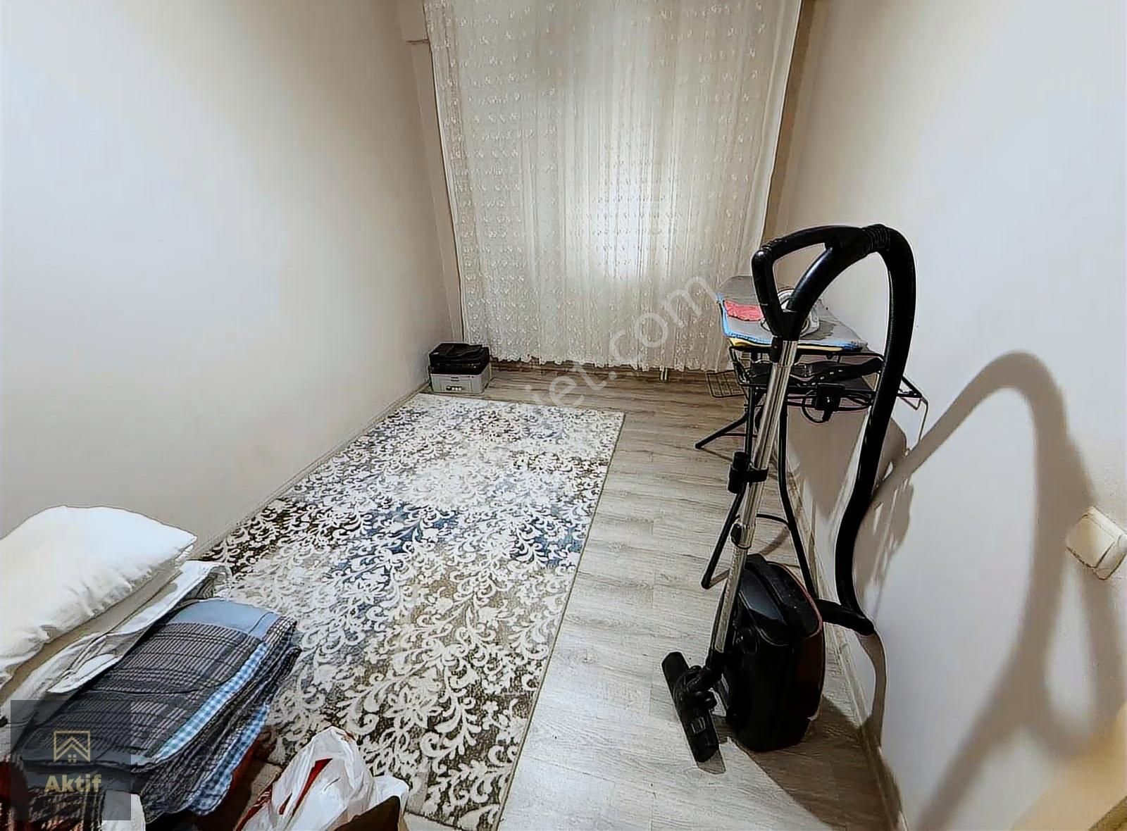 Altınovada 4+1 Kısmi Eşyalı Dublex - Görsel 6