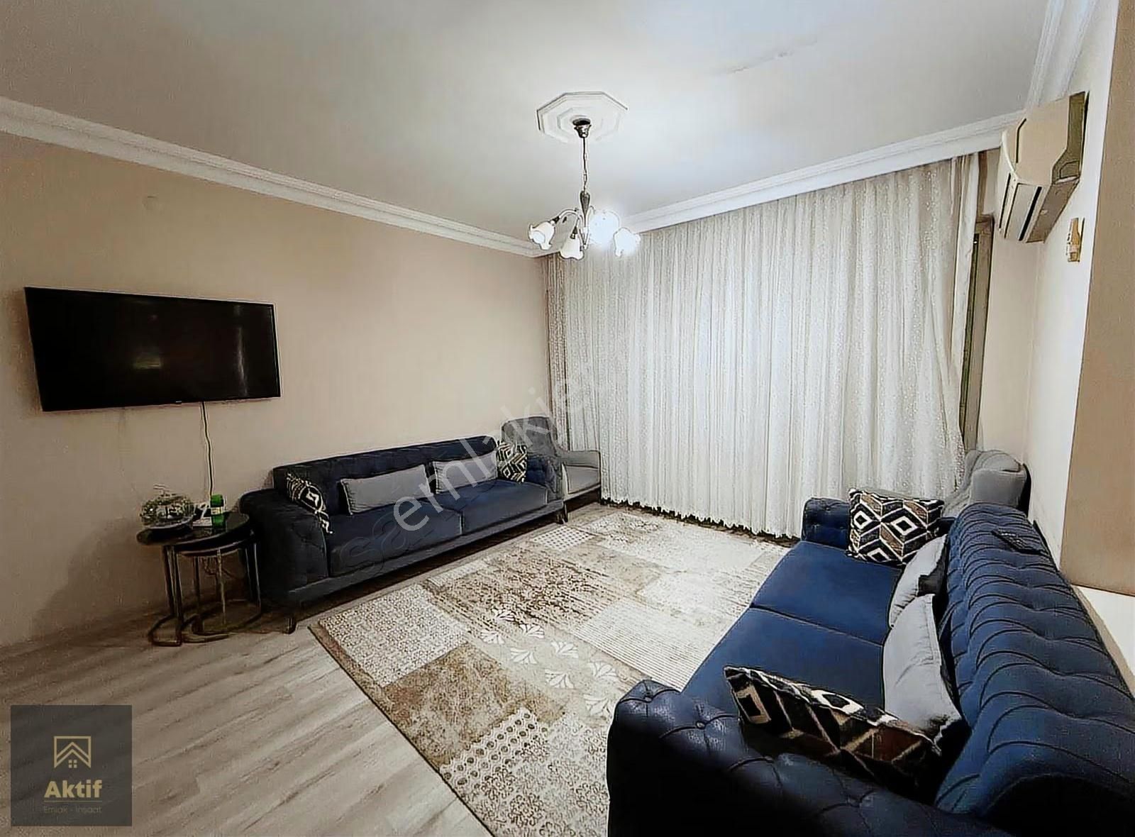 Altınovada 4+1 Kısmi Eşyalı Dublex - Görsel 5