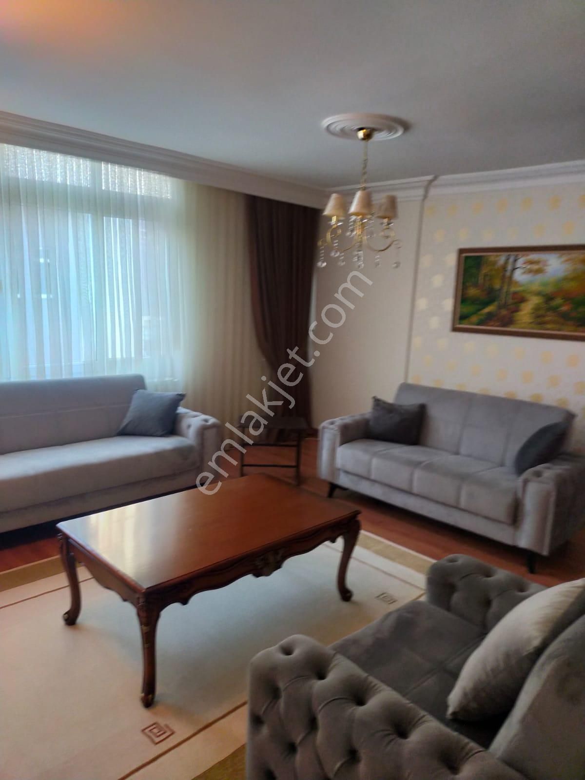 Adana Çukurova Huzurevlerinde Full Eşyalı 3+1 Hasarsız Göl Manzaralı Geniş Daire !!