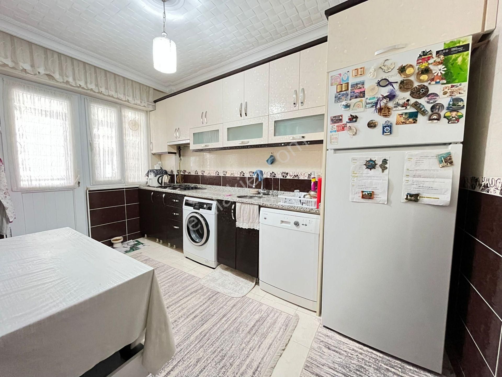 Loft'tan Gültepe Mahallesi'nde Balkonlu Geniş 90m 2+1 Daire