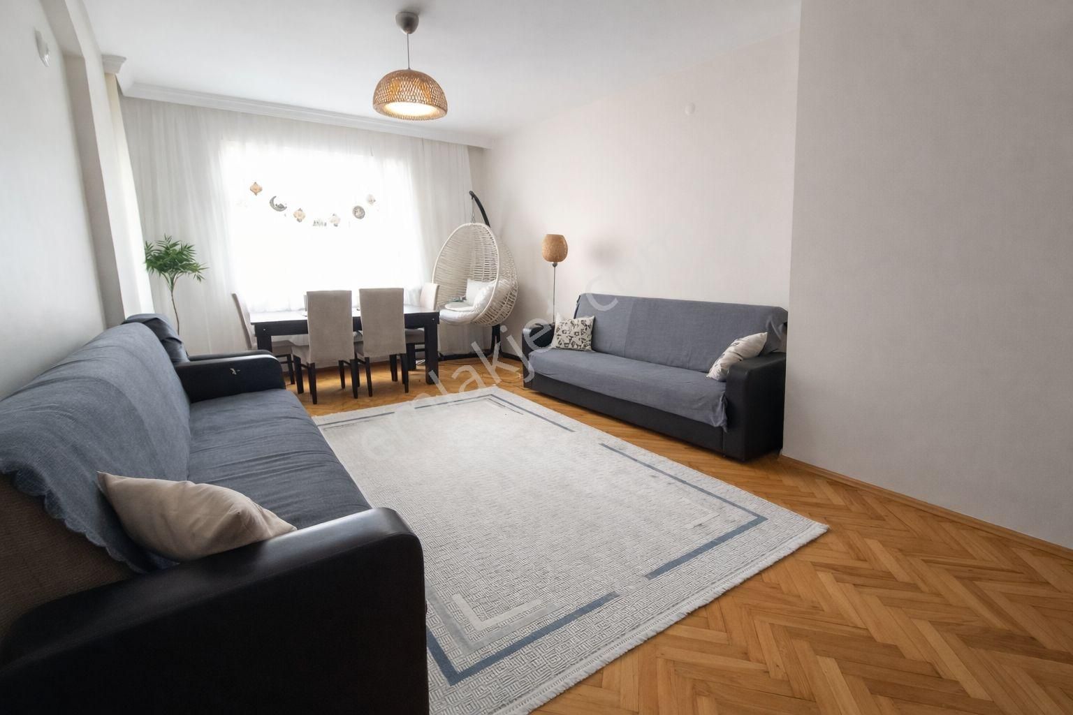 Akgün'den Cevizli'de 3+1 Geniş Kullanışlı Satılık Daire - Görsel 1