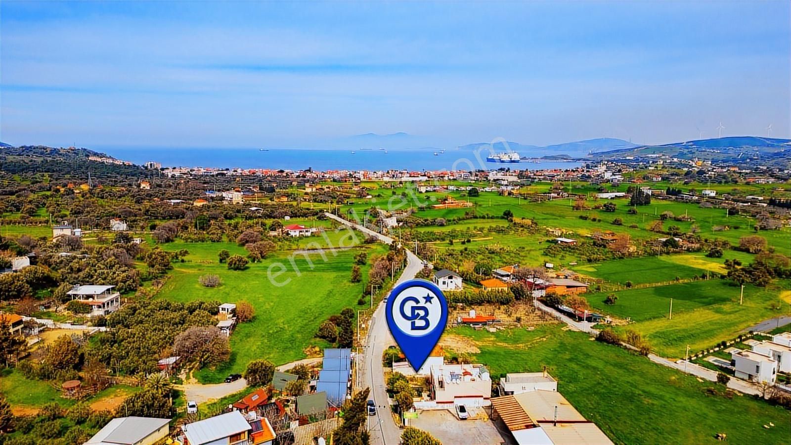 Foça Kozbeyli Köy Merkezinde Yol Üzeri Satılık Tarla - Görsel 20