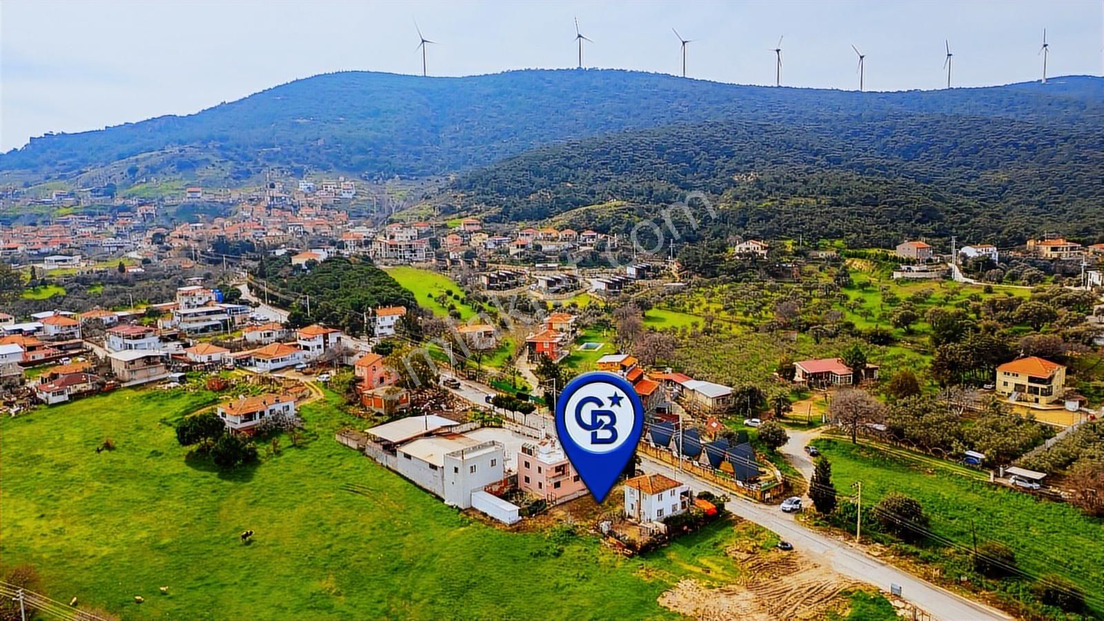 Foça Kozbeyli Köy Merkezinde Yol Üzeri Satılık Tarla - Görsel 5