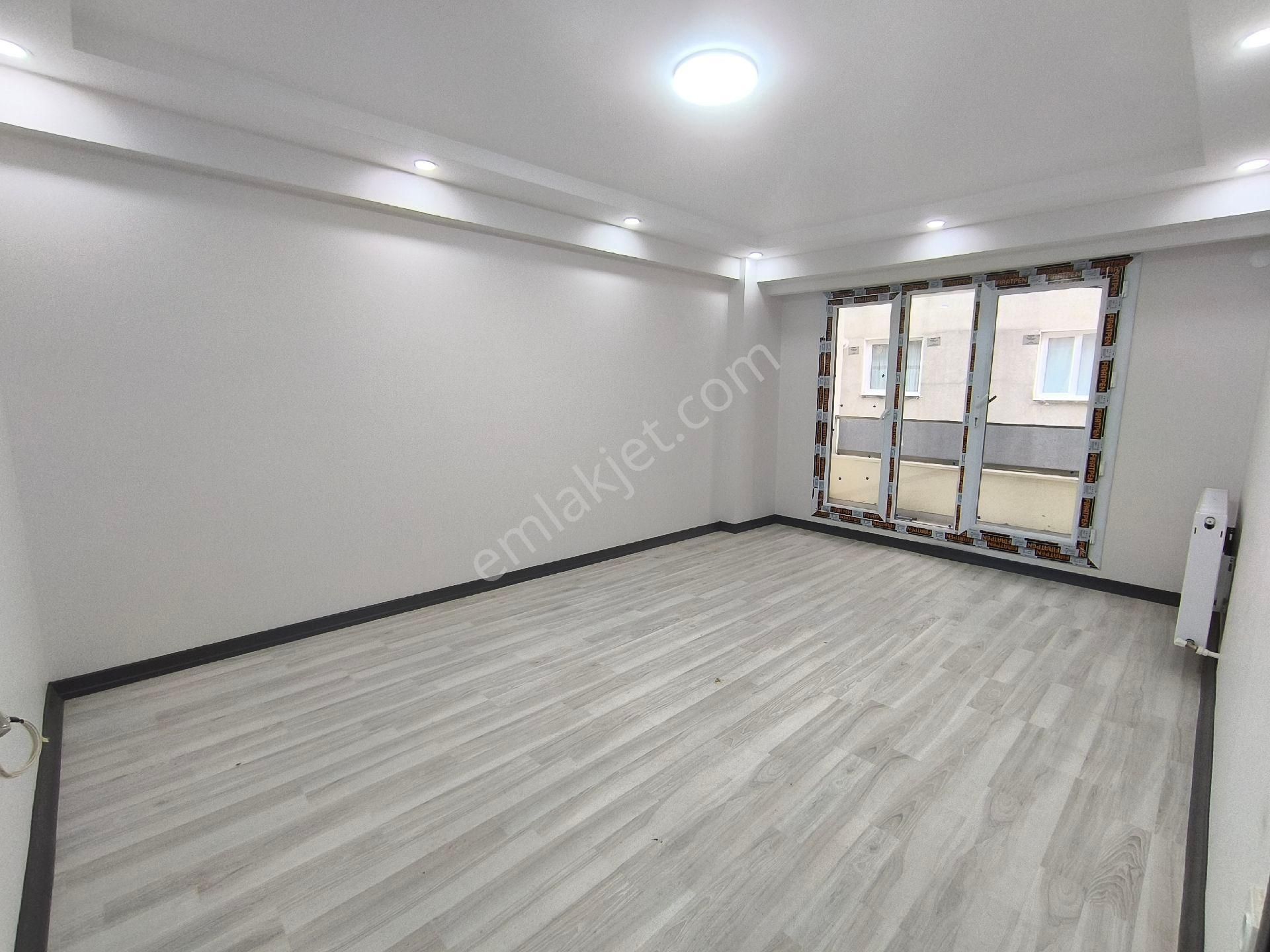 Yenibosna Çobançeşme Mh 2+1 Arakat Lüxs Sıfır Daireler