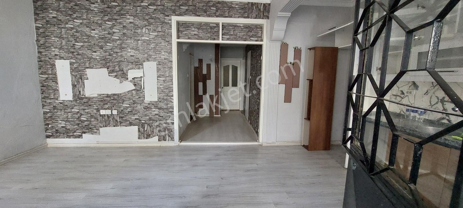 Karşıyaka Örnekköy Son Durak Yakını 2+1 Kiralık Y.giriş Katı - Görsel 5