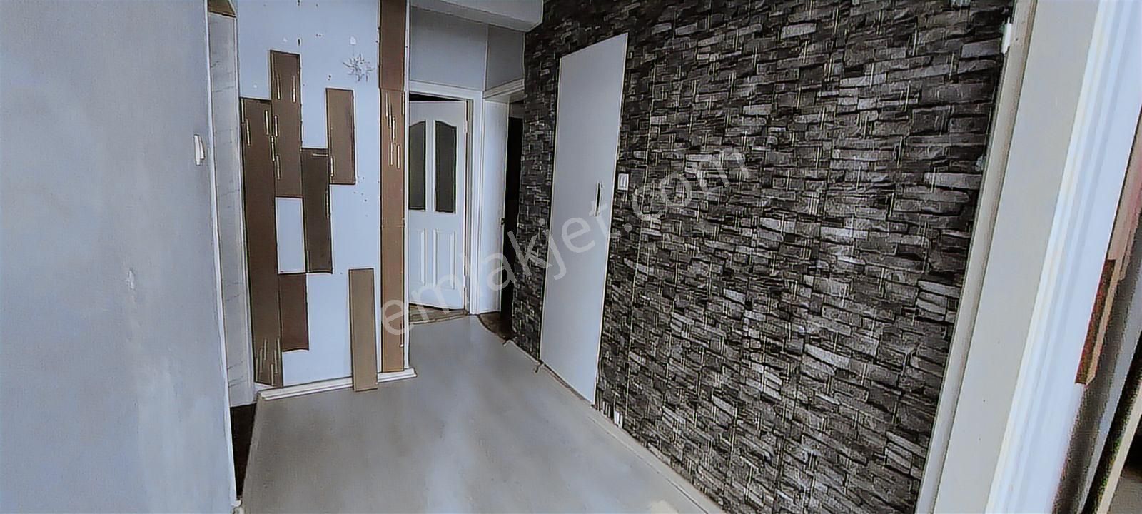 Karşıyaka Örnekköy Son Durak Yakını 2+1 Kiralık Y.giriş Katı - Görsel 19