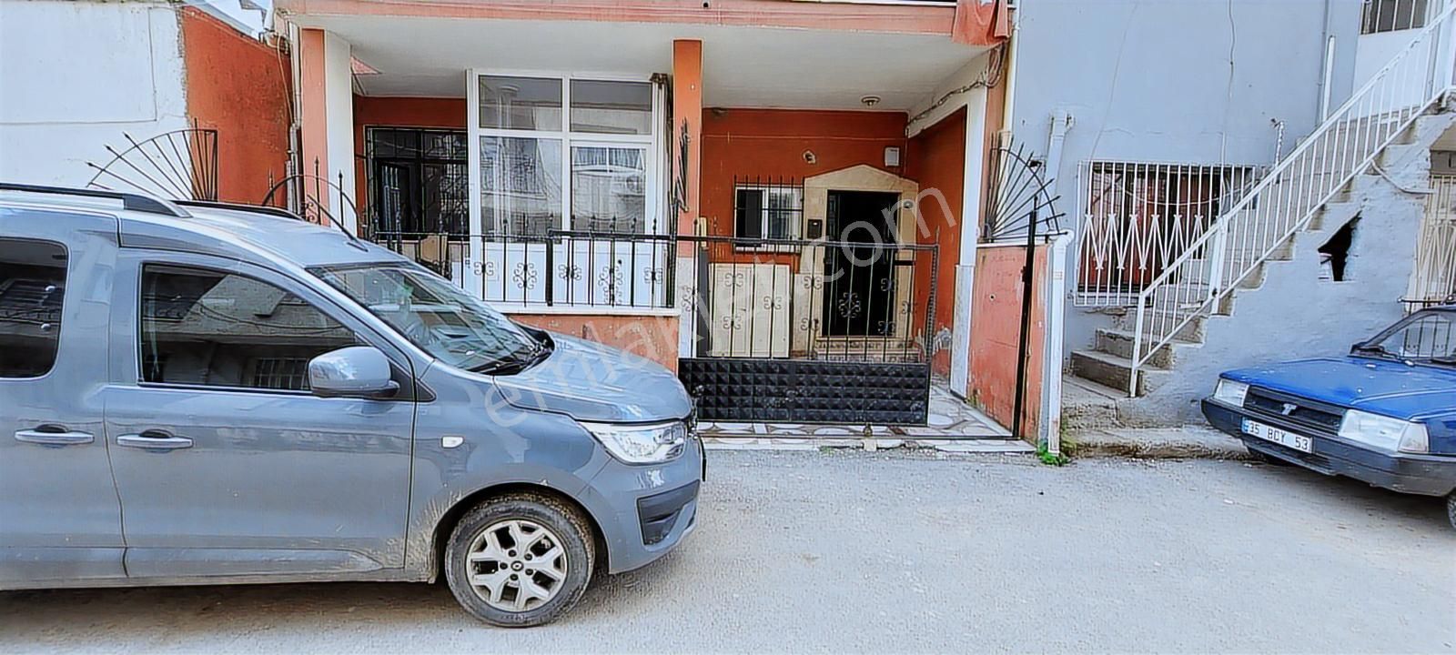 Karşıyaka Örnekköy Son Durak Yakını 2+1 Kiralık Y.giriş Katı - Görsel 18