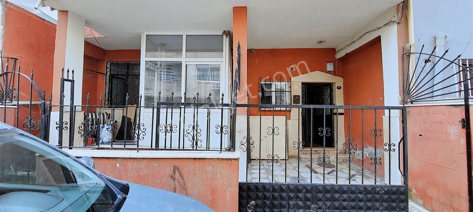 Karşıyaka Örnekköy Son Durak Yakını 2+1 Kiralık Y.giriş Katı